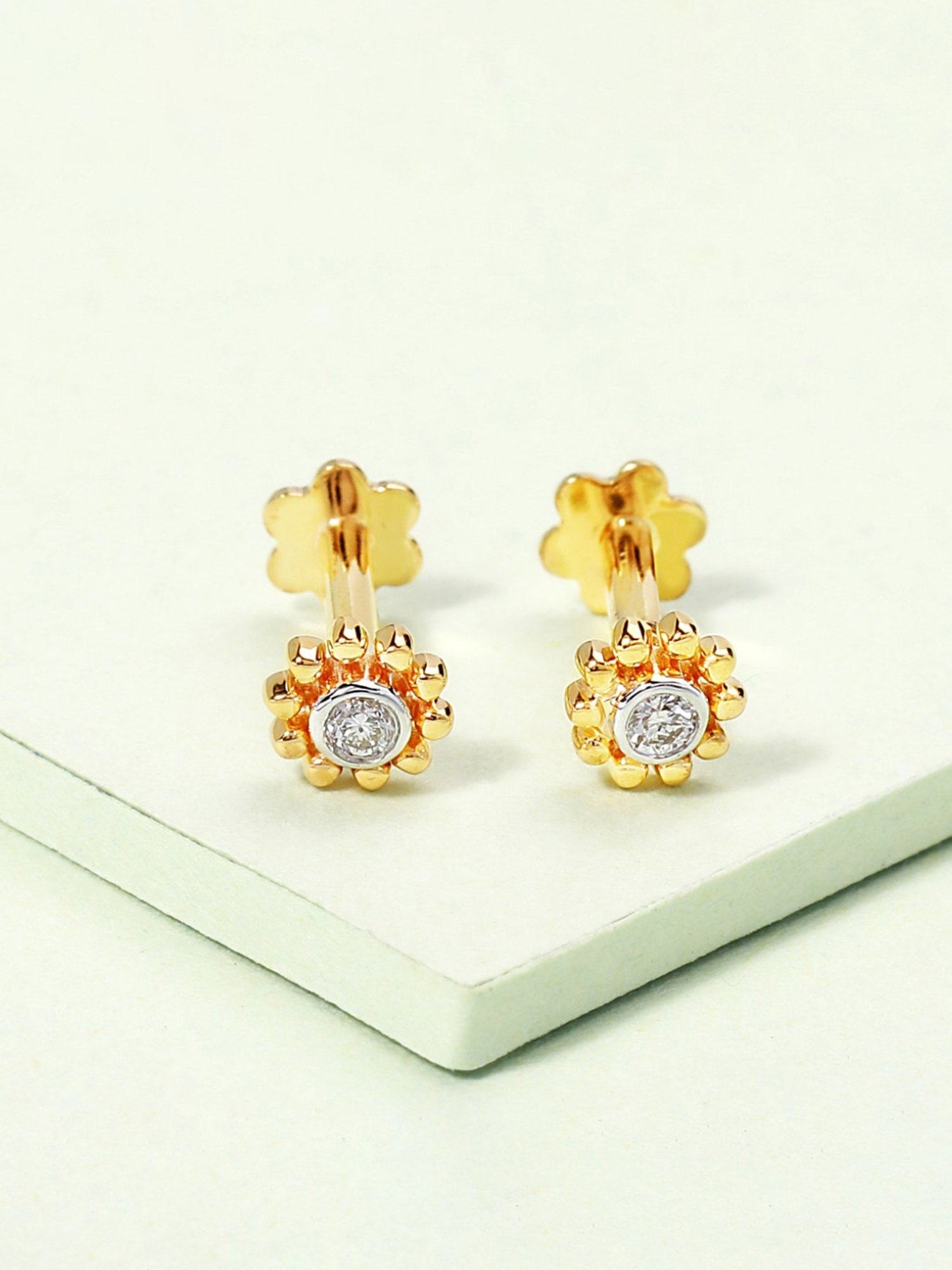 Candere by Kalyan Jewellers Peacock Collection 18k Yellow Gold Diamond Stud Earrings for Women
