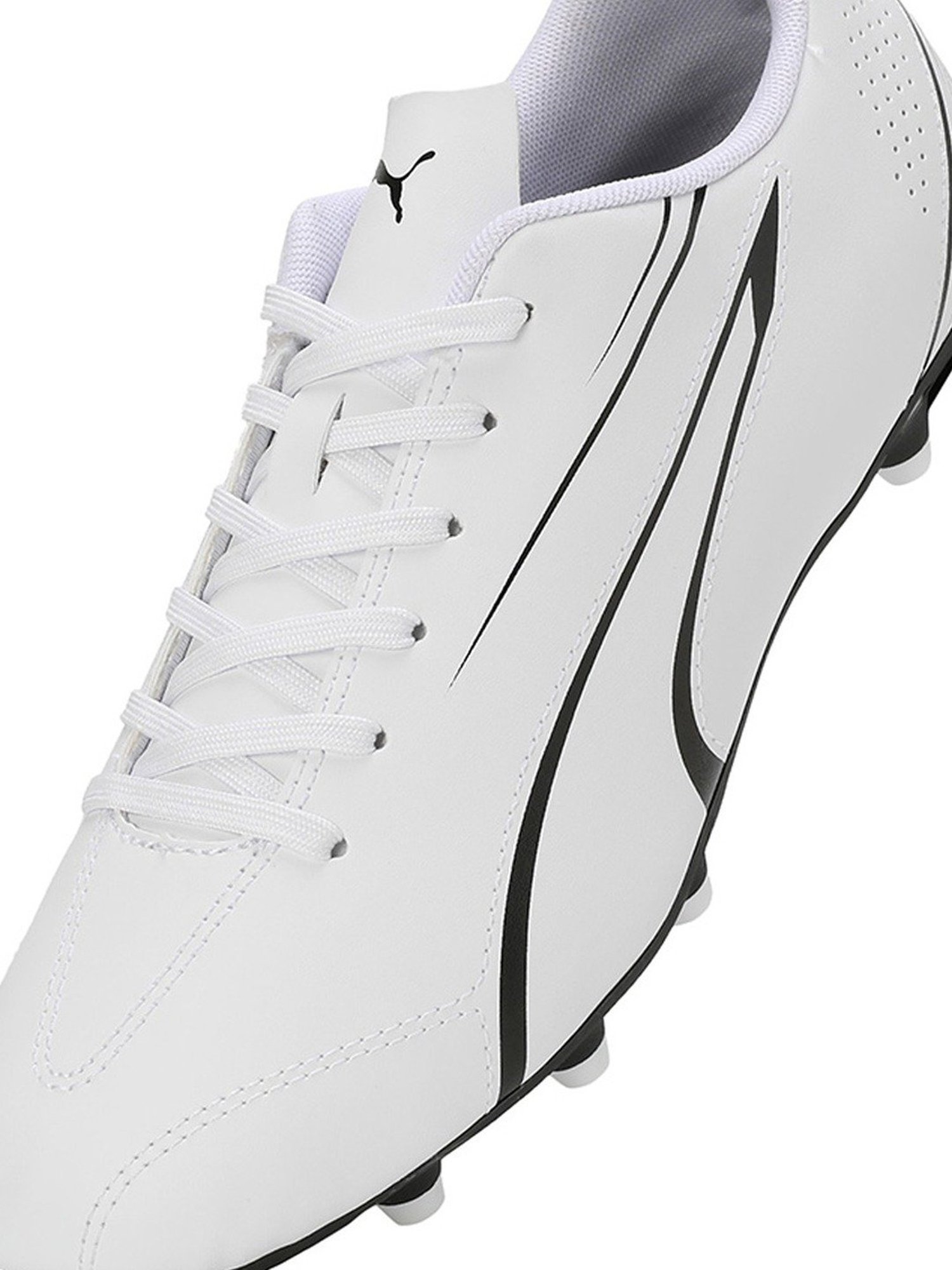 Puma Men's VITORIA FG/AG White Football Shoes