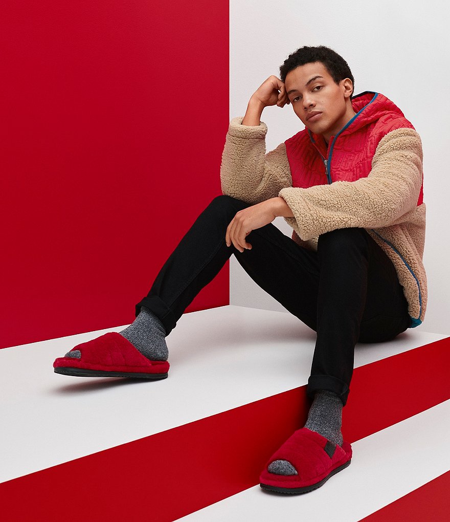 UGG&reg; Men's Scuff Logo Suede Slippers