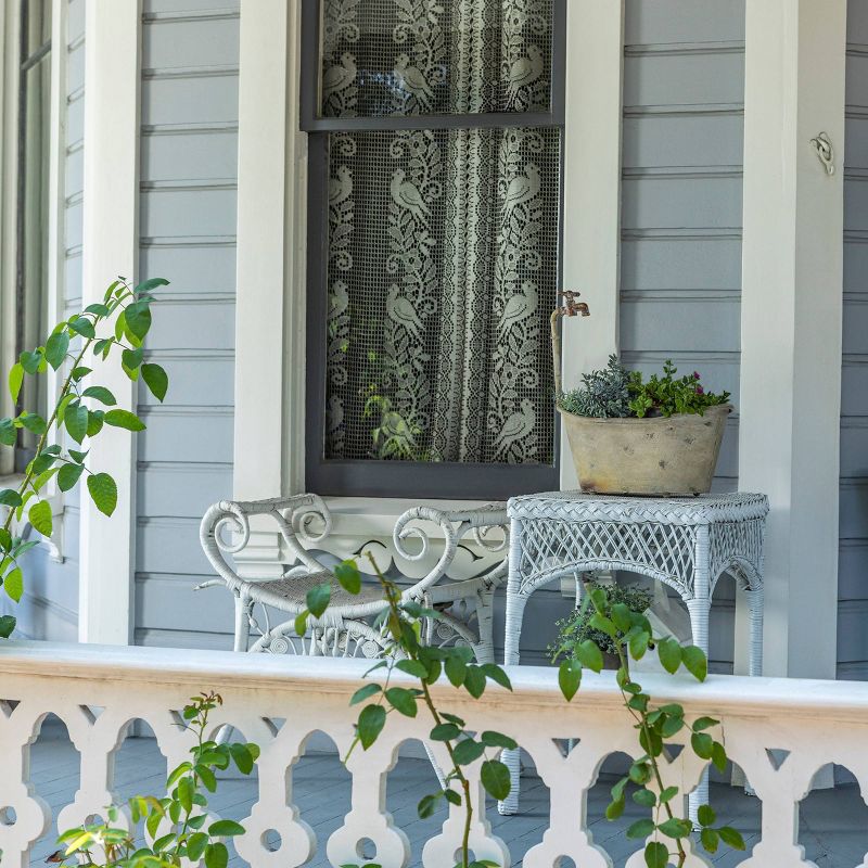 Alpine 2pk Rustic Iron Novelty Bathtub with Faucet Planter Off White