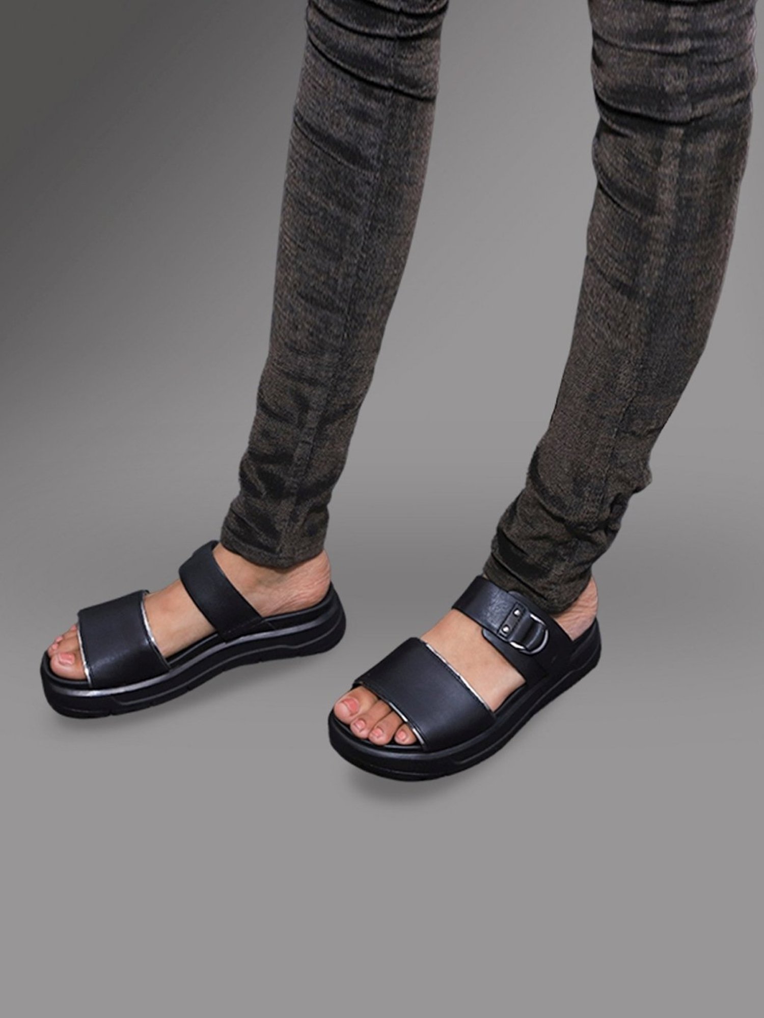 Geox Women's D Xand 2.1S Black Comfort Sandals