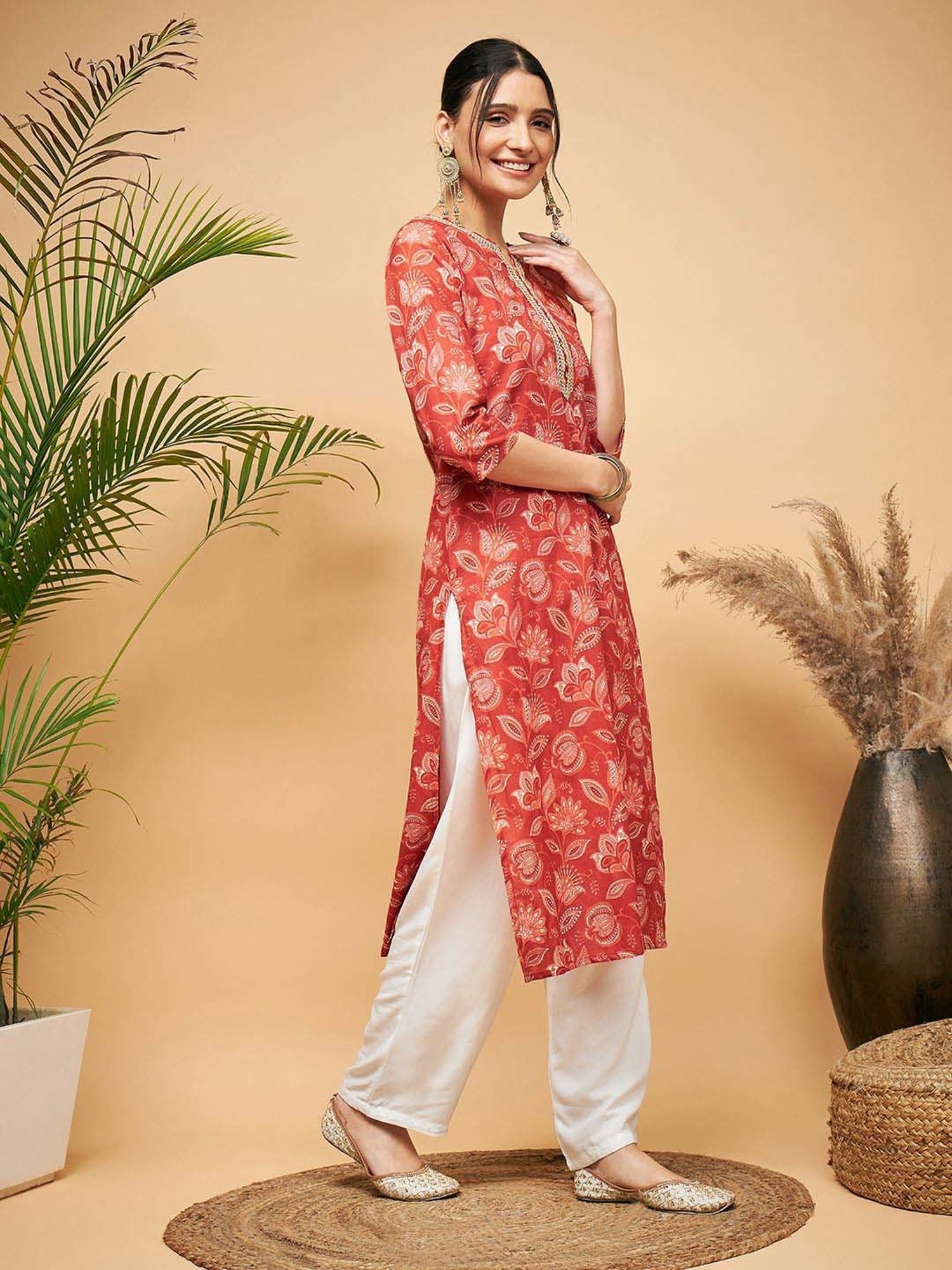 Inweave Red Cotton Floral Print Straight Kurta