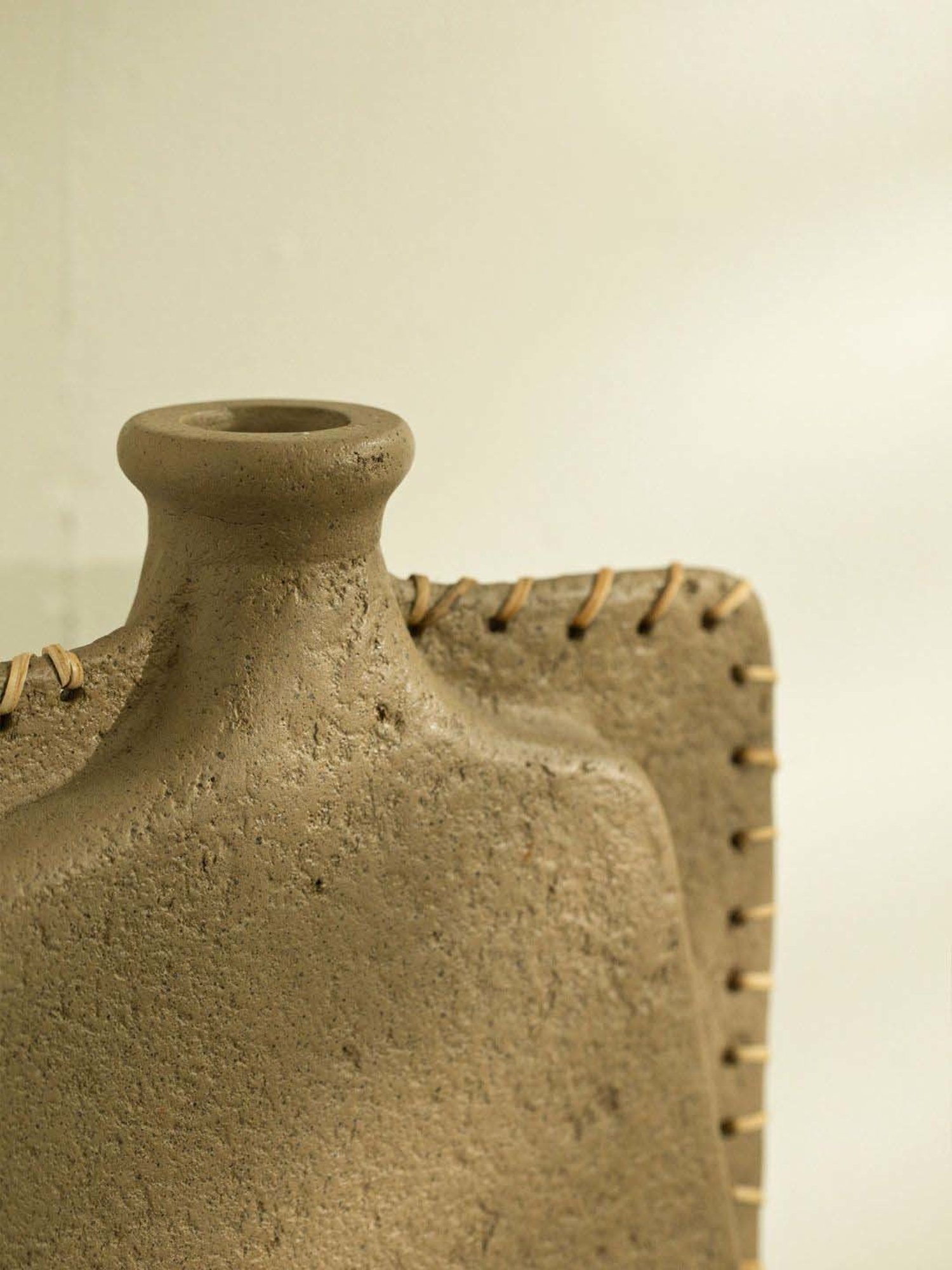 Mason Home Gold Anar Vase - Small