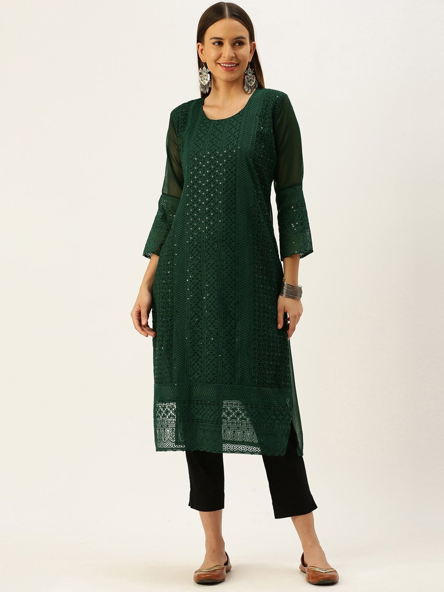 SWAGG INDIA Green Embroidered Straight Kurta