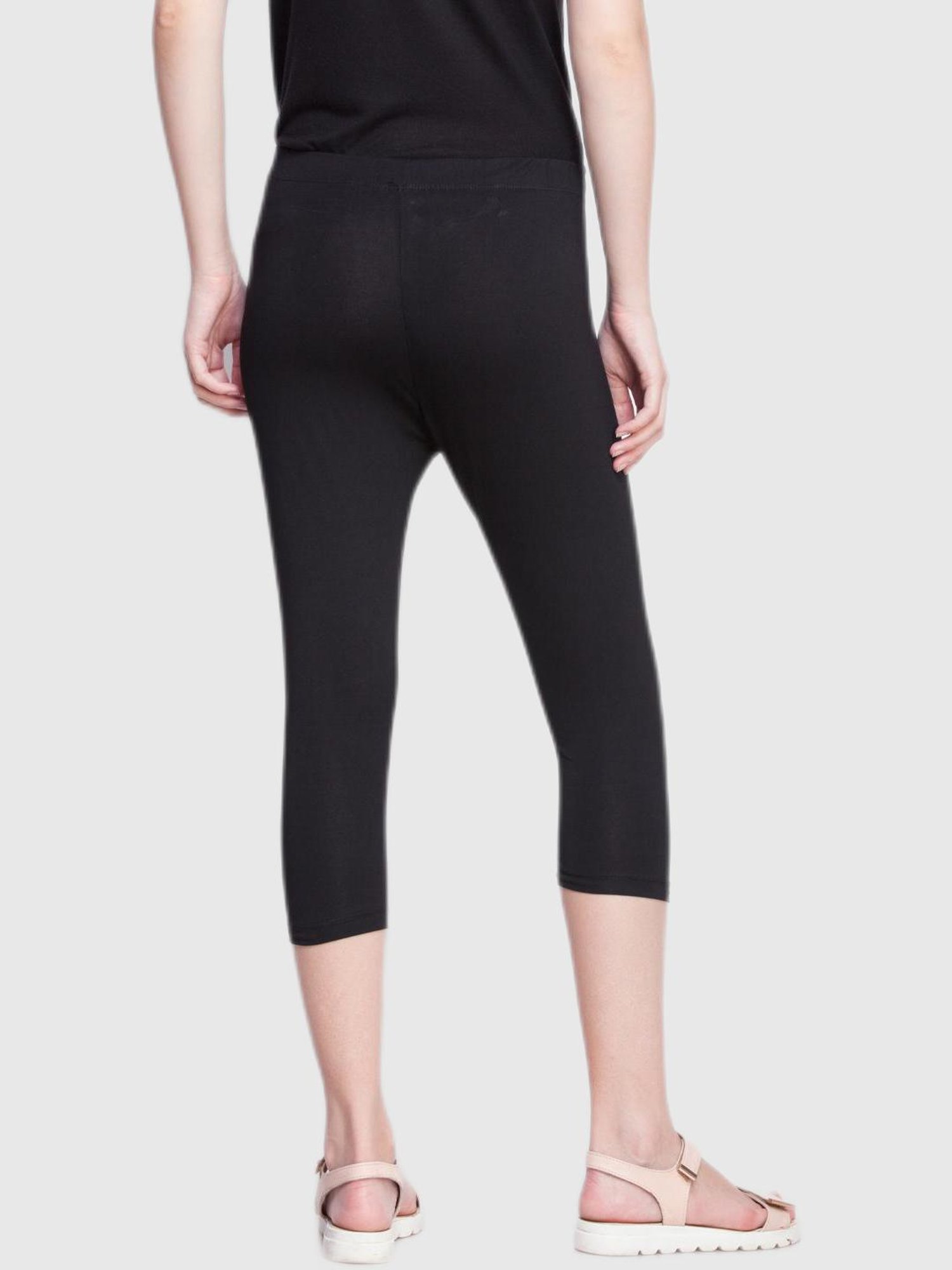 Dollar Missy Black Skinny Fit Capris