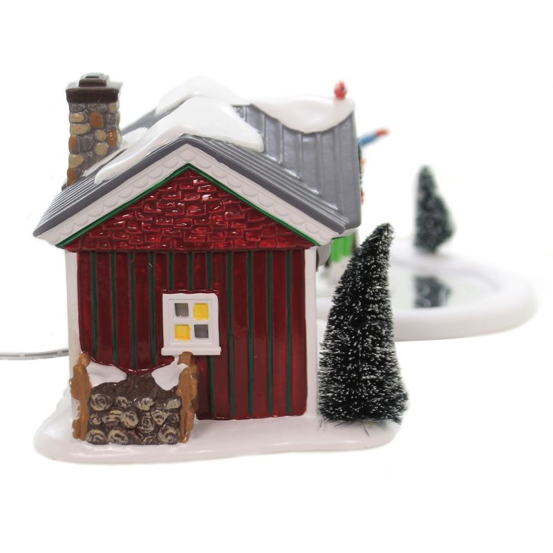 Department 56 House 5.25" Holiday Skating Party Sv Snow Village Gift Set  -  Decorative Figurines