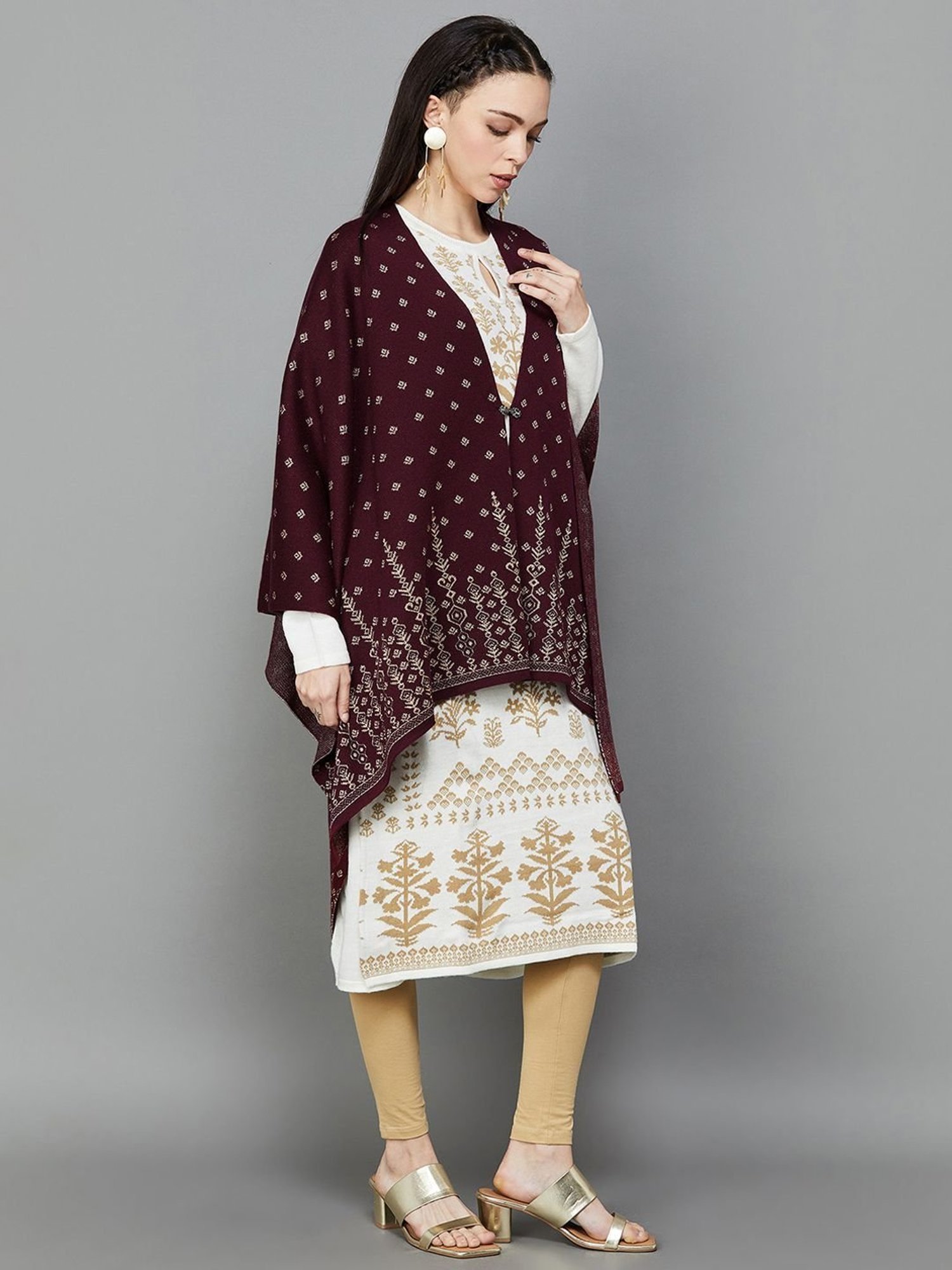 Akkriti by Pantaloons Off-White Self Pattern Shrug