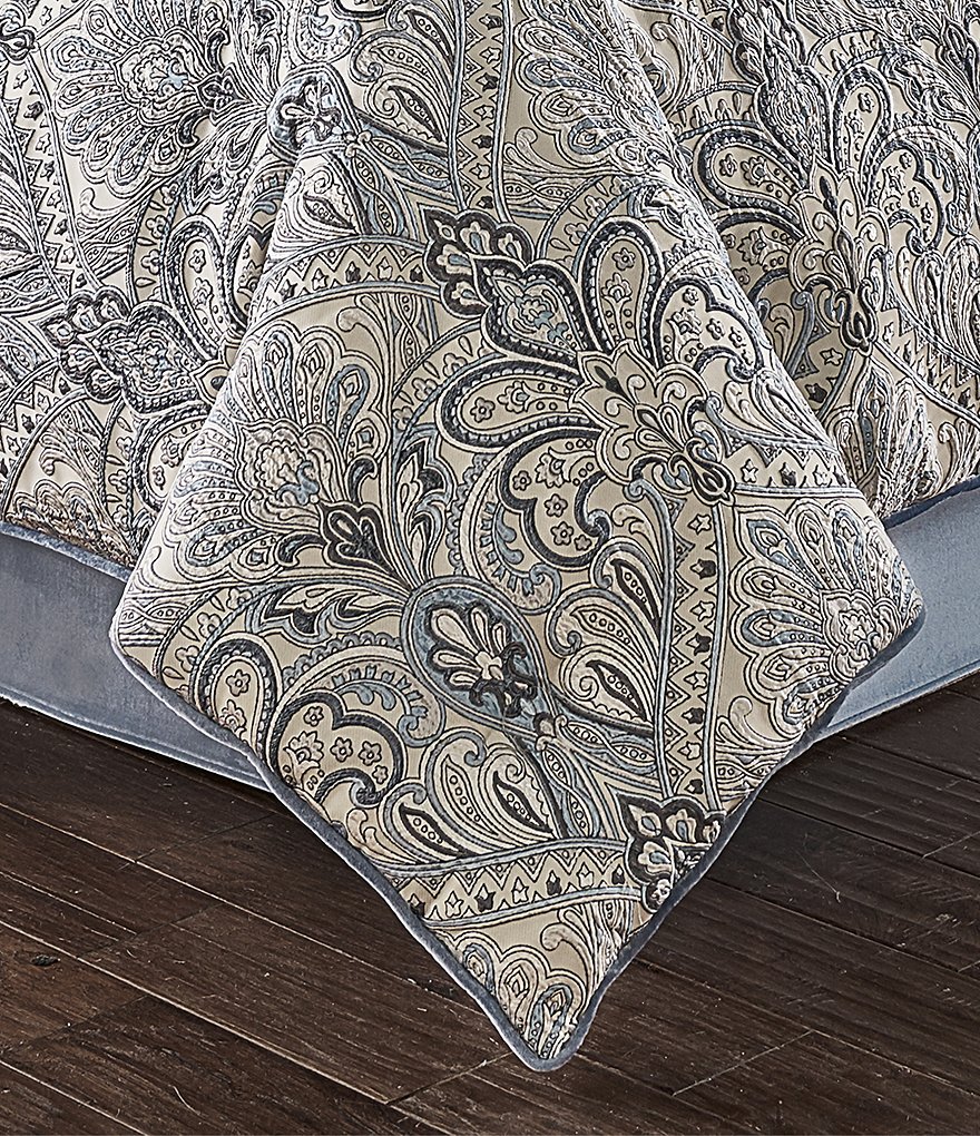 J. Queen New York Alexis Damask Comforter Set