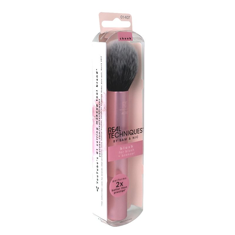 Real Techniques Blush Brush