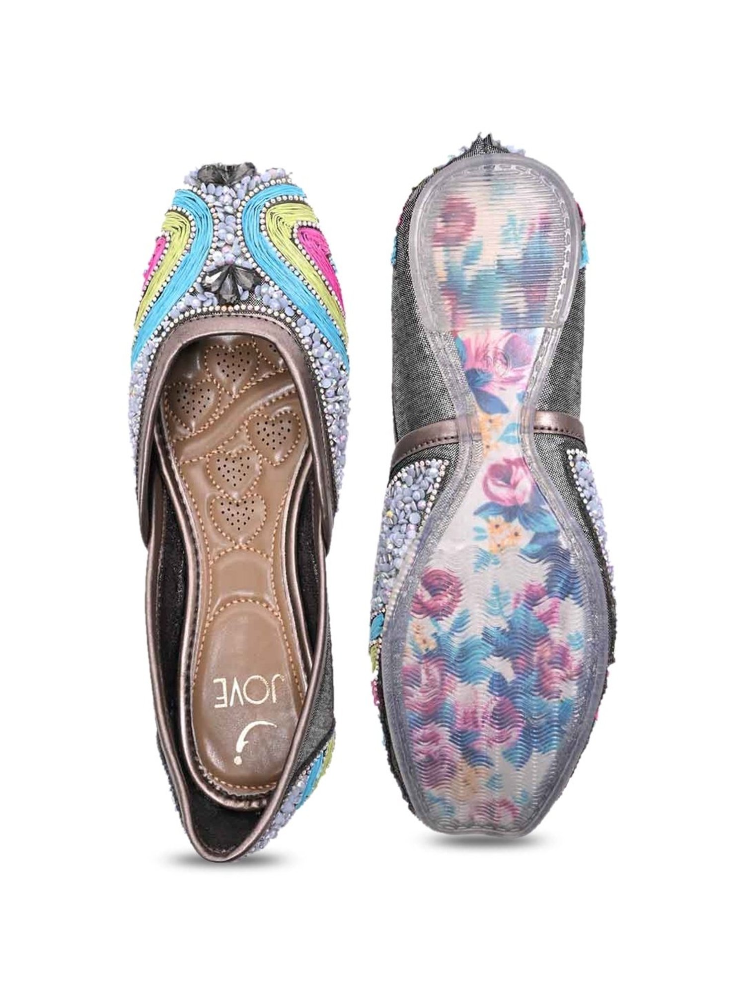 Jove Women's Black Ethnic Juttis