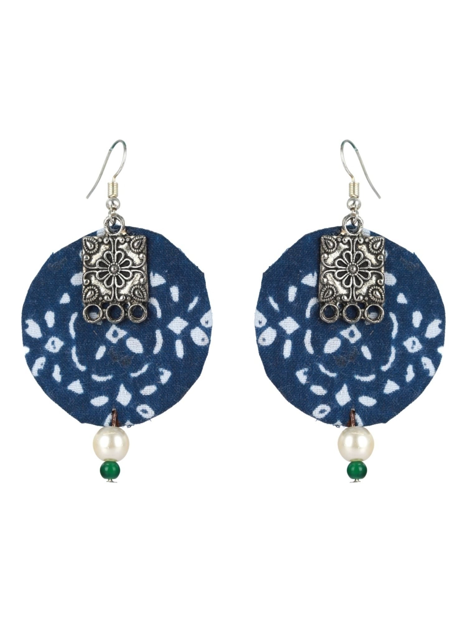 Aatmana Blue & White Fabric Material & Silver Work Necklace Set