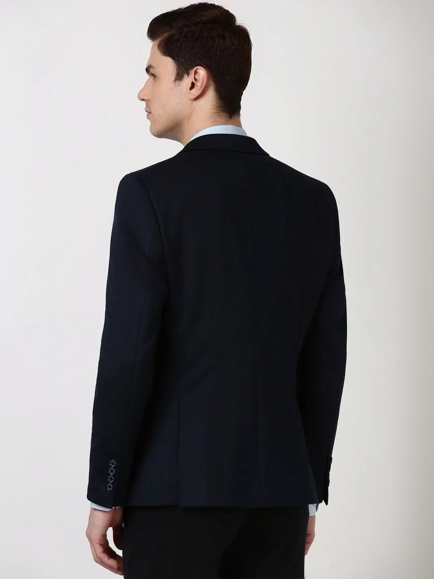 Arrow Sports Green Regular Fit Texture Waistcoat