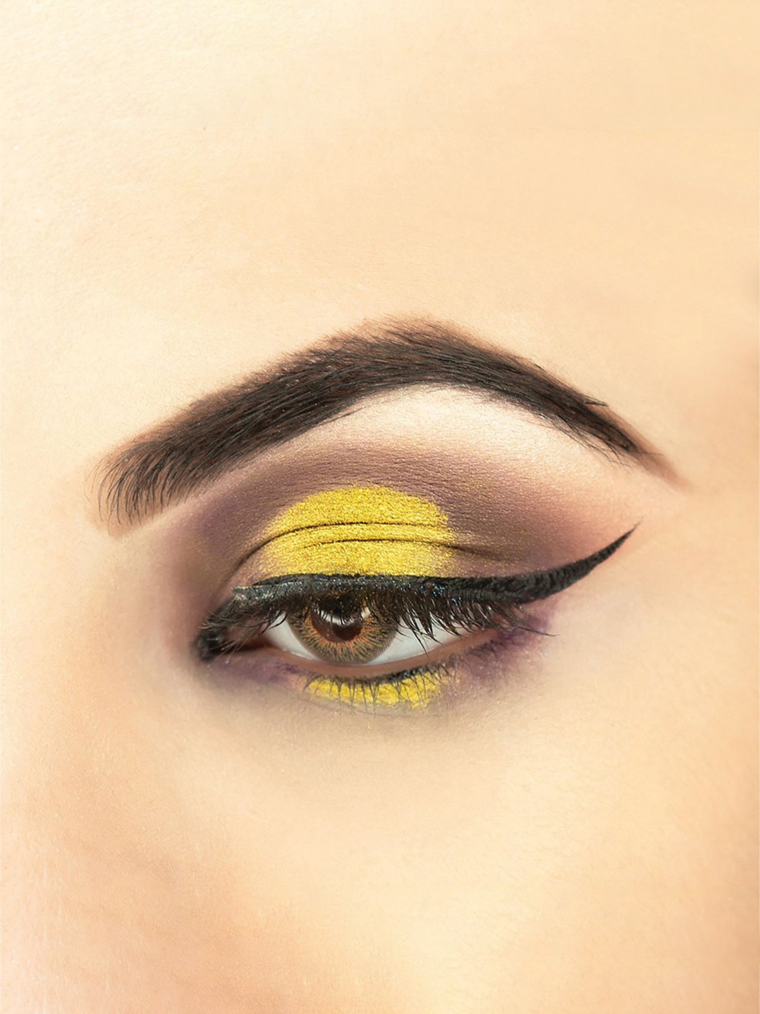 C2P PROFESSIONAL MAKEUP HD Loose Precious Pigments Eyeshadow Boss Lady 128 - 2 gm