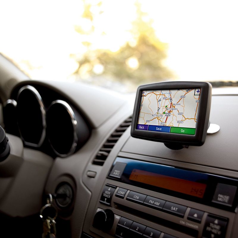 Union & Scale Wall Racks, White, Zinc/Wood UN58026