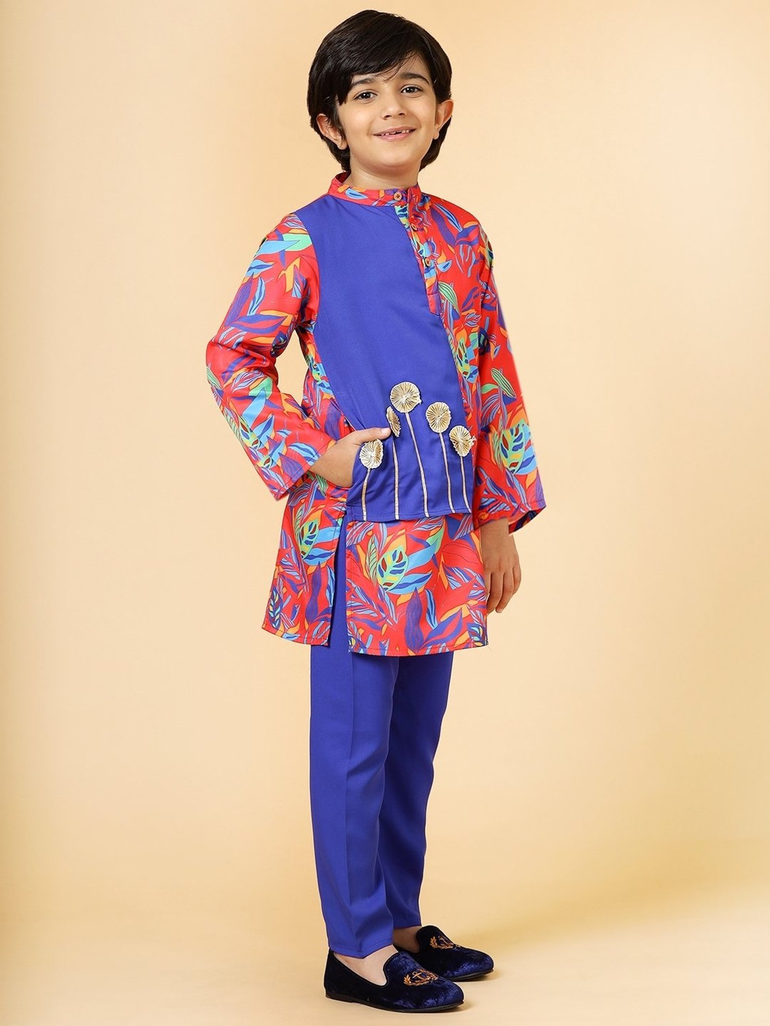 A.T.U.N. Kids Red and Blue Printed Kurta Set