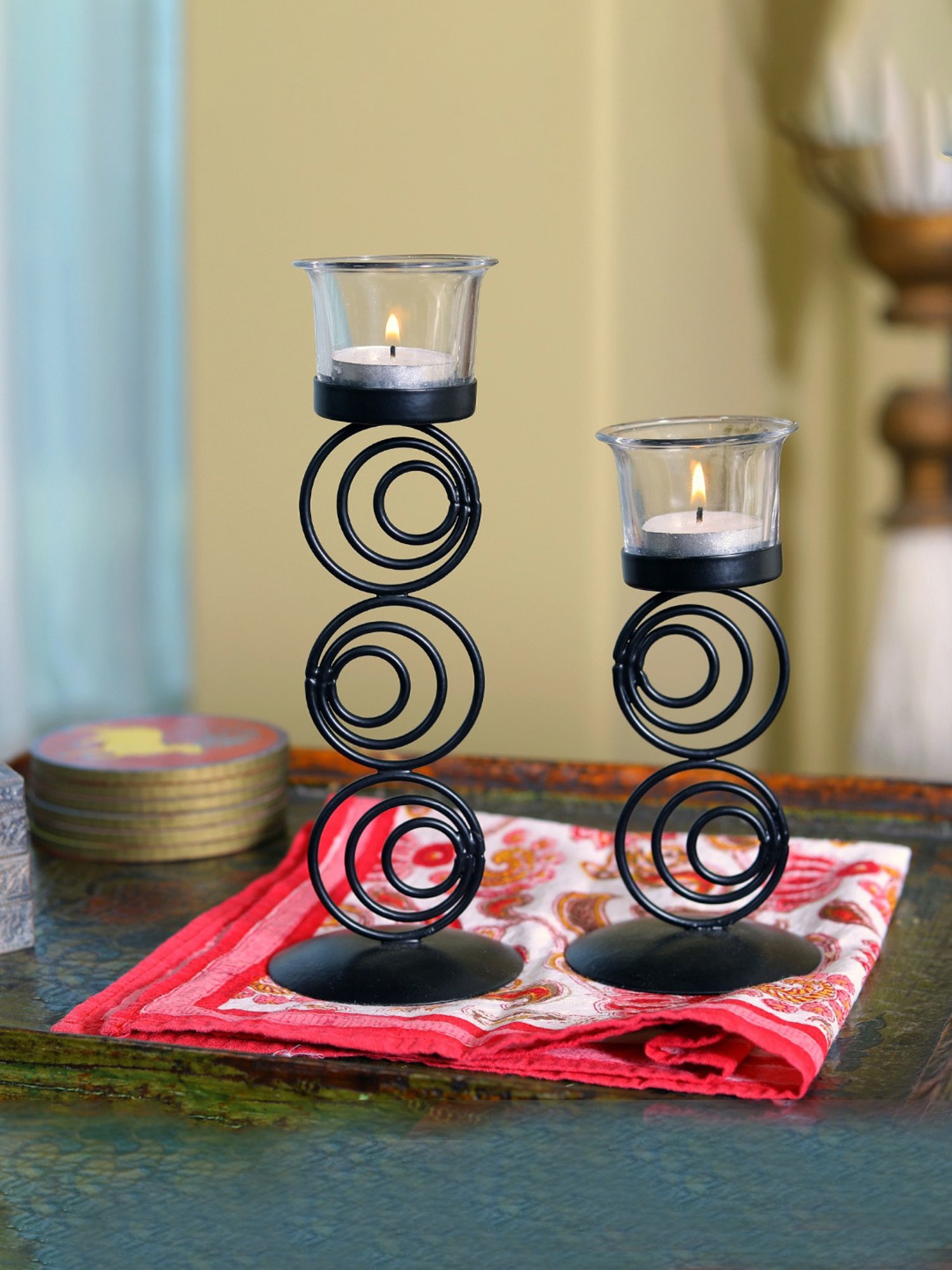 HOSLEY Black Iron Candle Holders - Set of 2