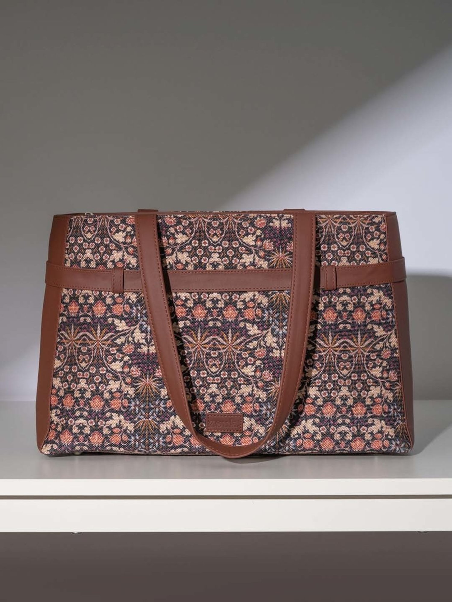 ZOUK Multicolor Printed Large Laptop Tote Handbag