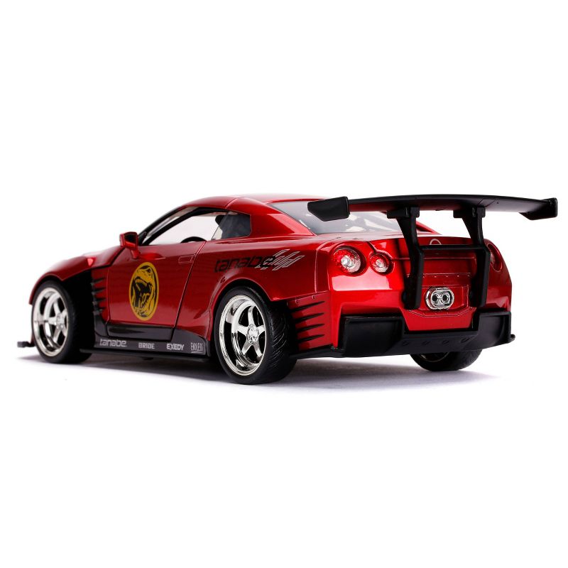 Jada Toys Hollywood Rides Nisan GTR R35 Power Rangers Die-Cast Vehicle 1:24 Scale