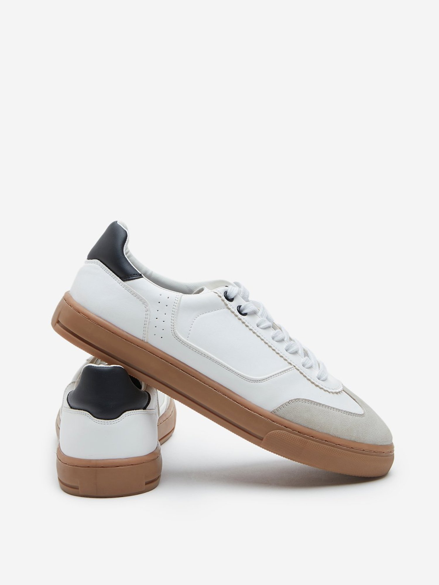 SOLEPLAY by Westside White Colourblocked Low-Top Sneakers