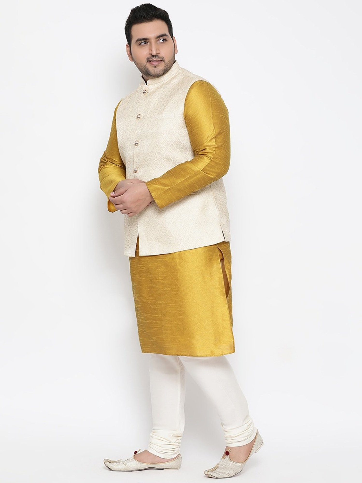 KISAH PLUS Beige Regular Fit Jacquard Kurta Set With Jacket