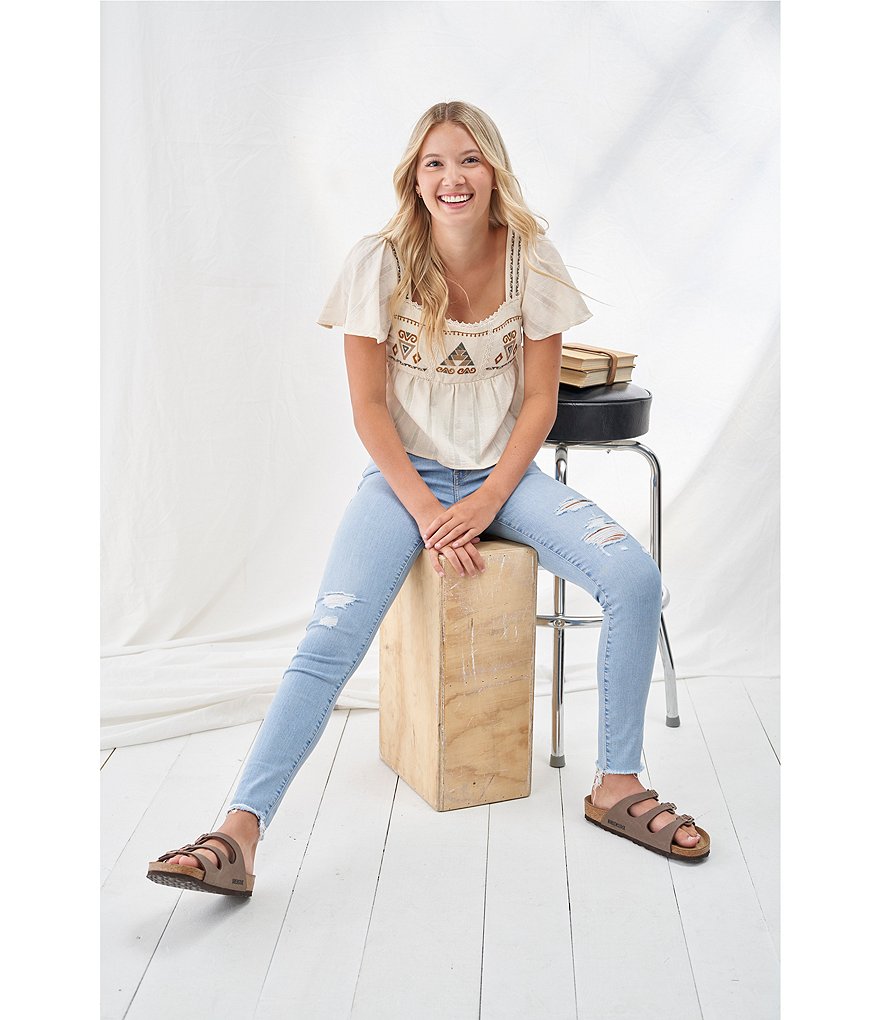 Coco + Jaimeson Ruffled Short-Sleeve Placement Embroidered Babydoll Top