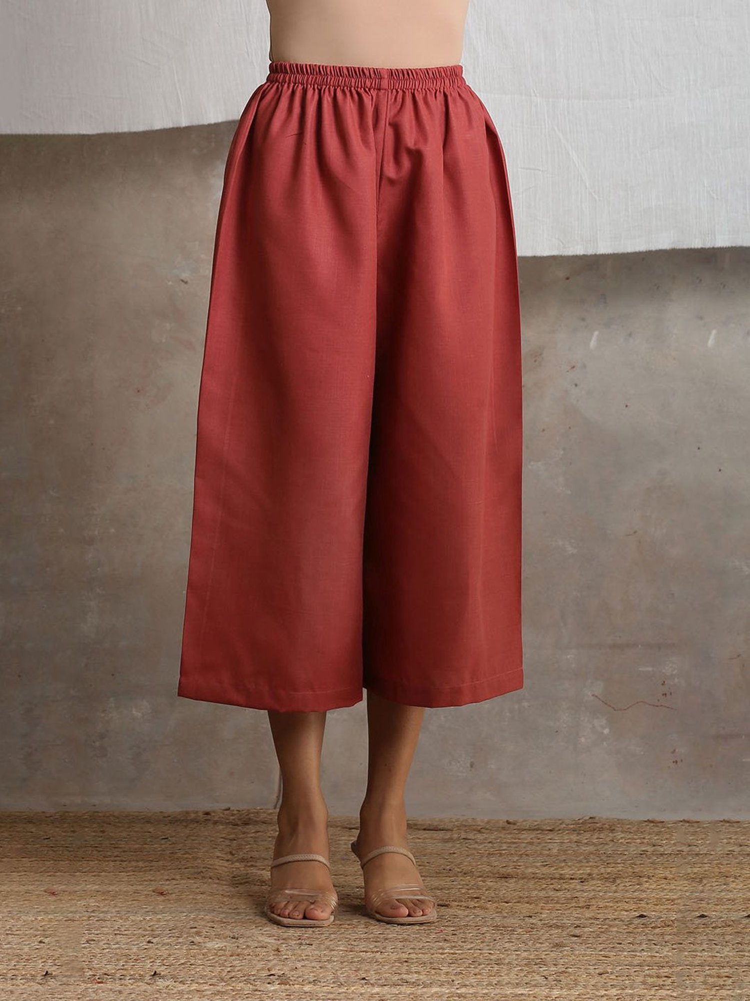 true Browns Barn Red Cotton Linen Palazzo