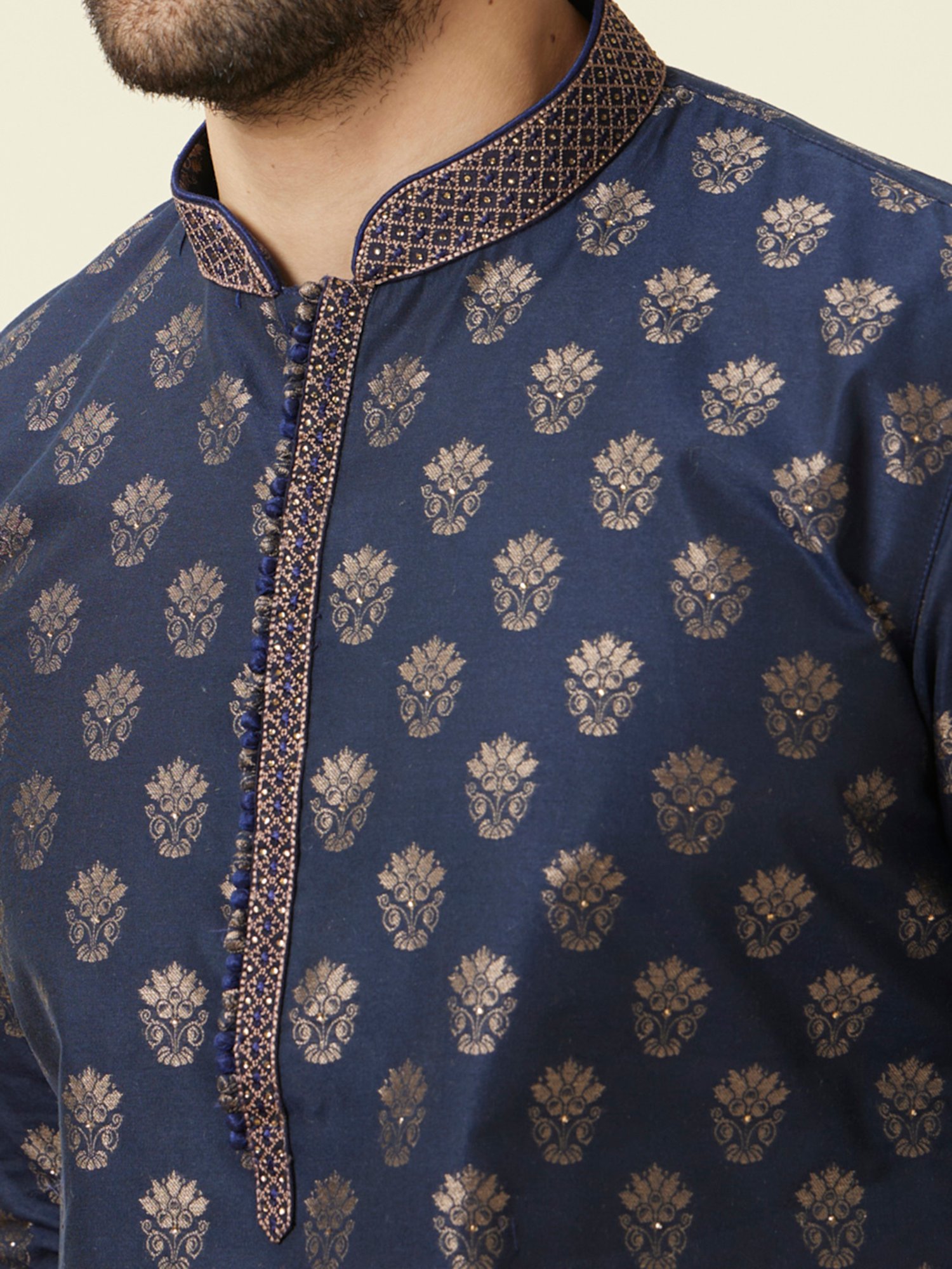 Manyavar Navy & White Regular Fit Self Design Kurta & Pyjamas Set