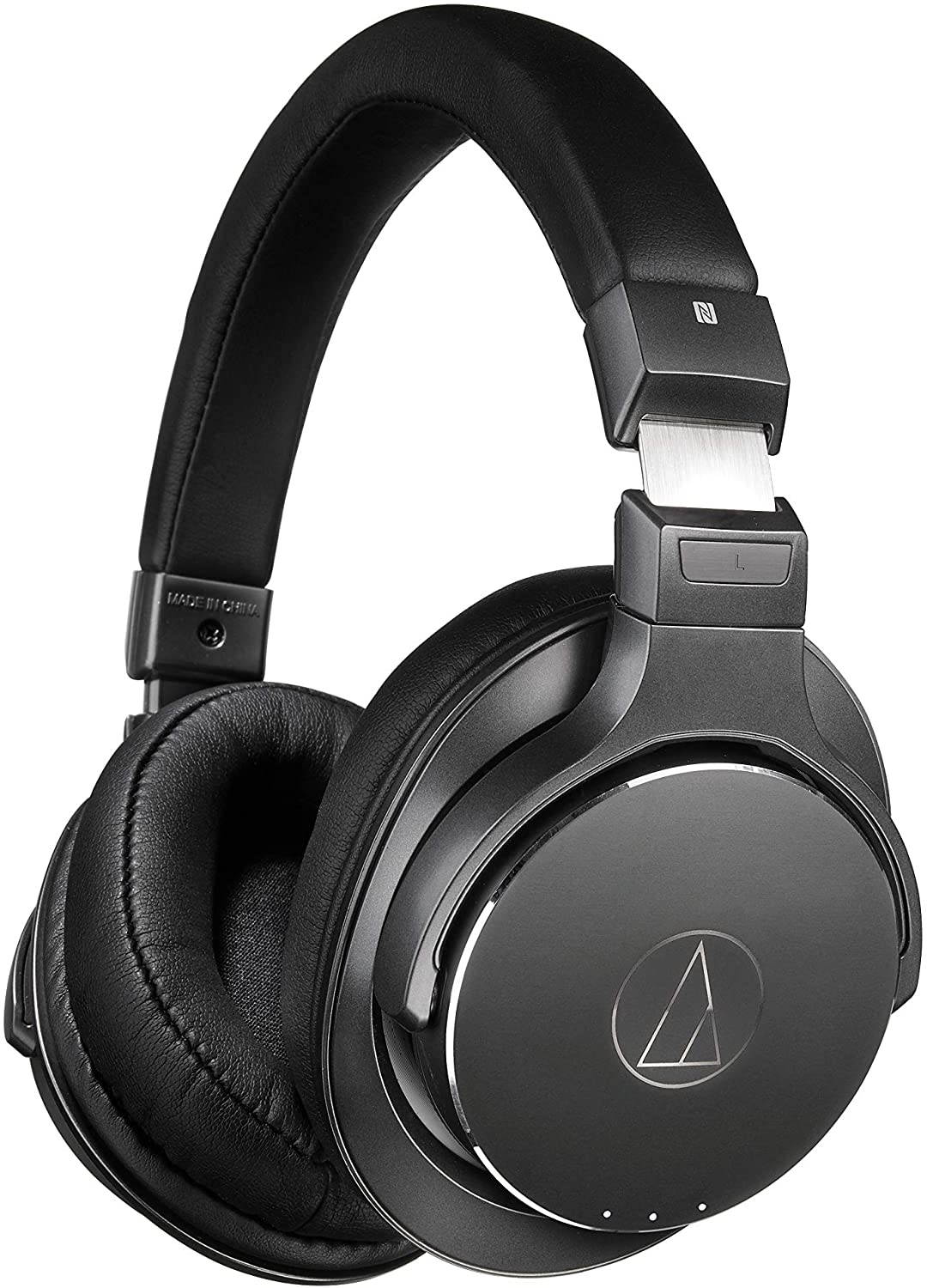 Audio-Technica ATH-DSR7BT Bluetooth Wireless Over-Ear Headphones with Pure Digital Drive, Exclusive 45 mm True Motion Drivers, Built-In Controller and Microphone, Black