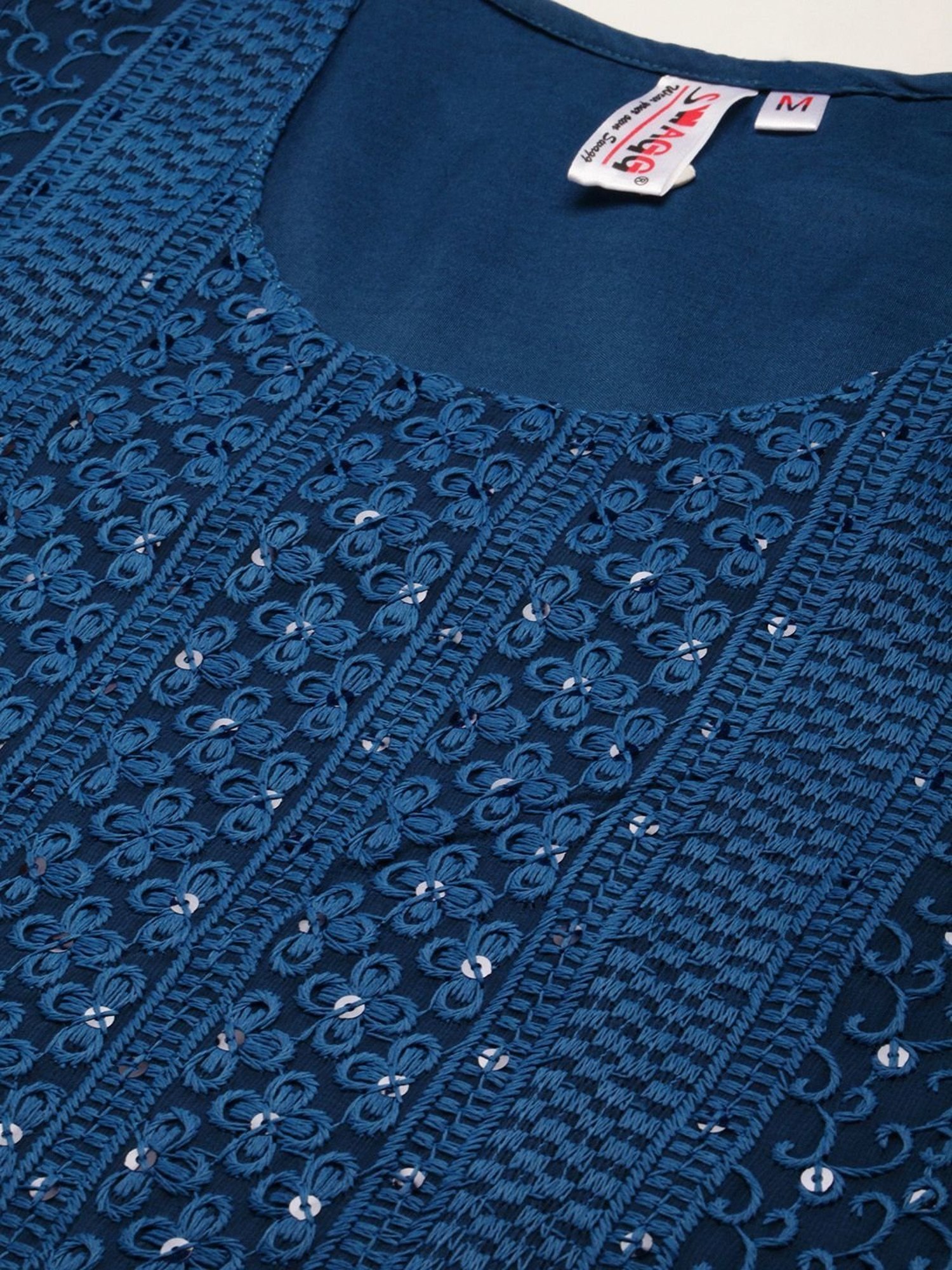 SWAGG INDIA Blue Embroidered Straight Kurta