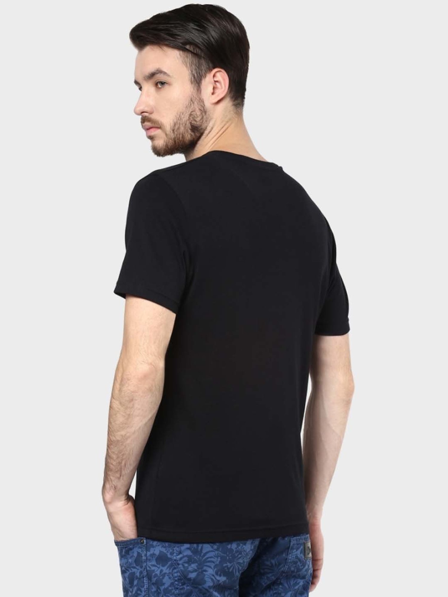 BOSSINI Black Cotton Regular Fit T-Shirt