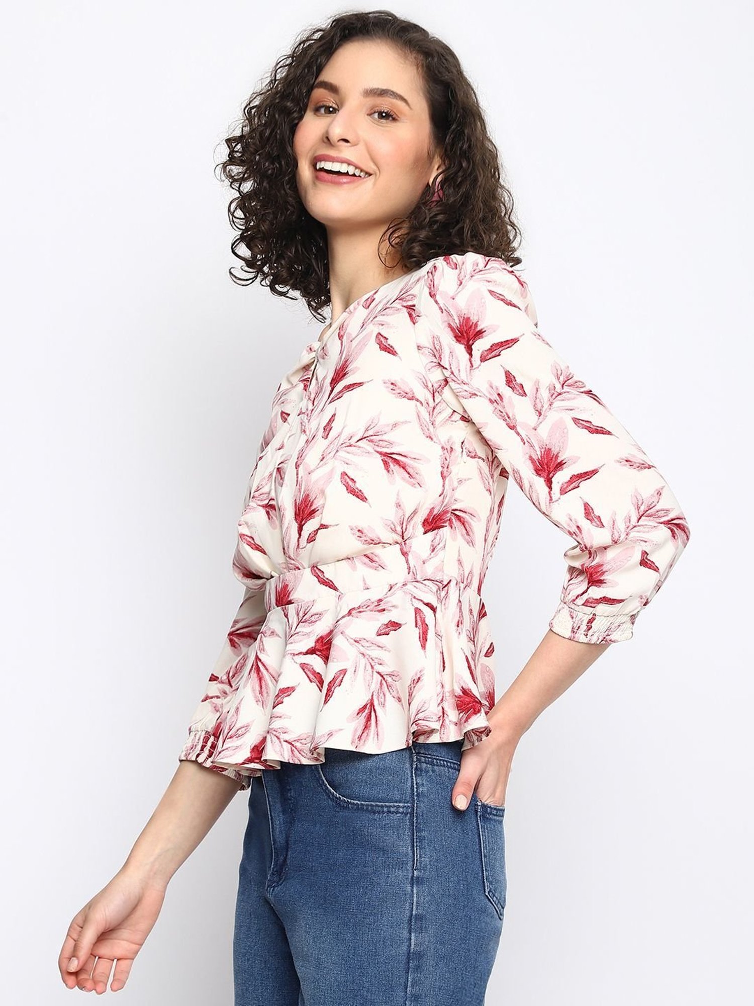 Latin Quarters White & Pink Printed Top