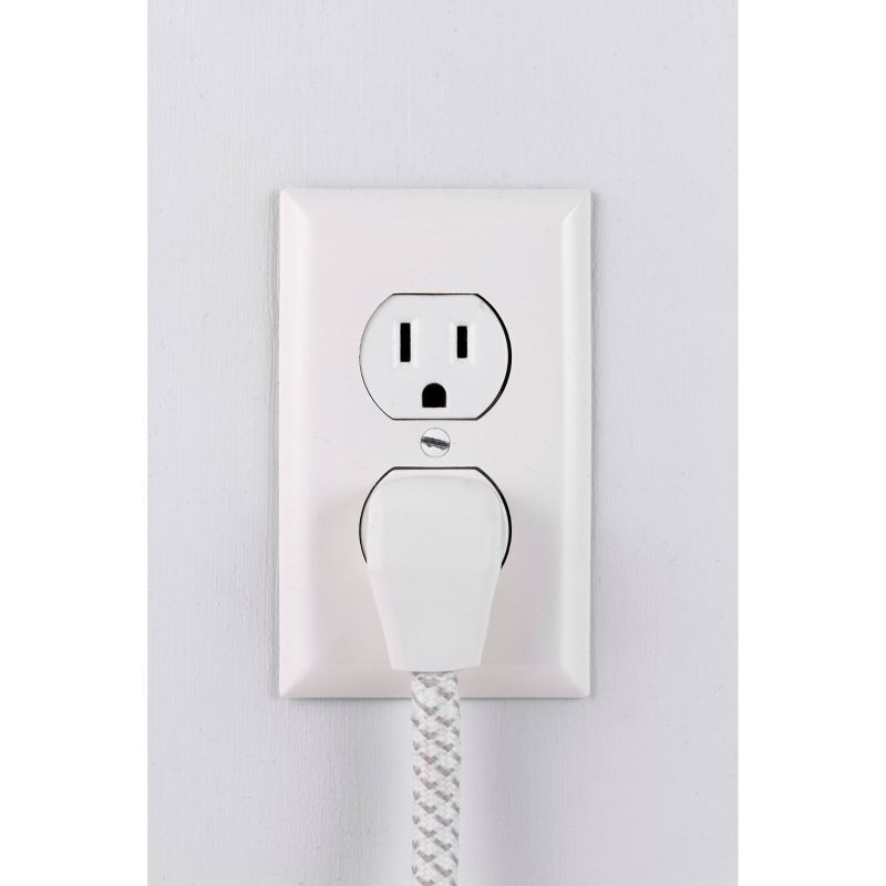 Monoprice 2 Outlet Surge Protector Wall Tap with 2 USB Charging Ports 3.4A, 450 Joules, White