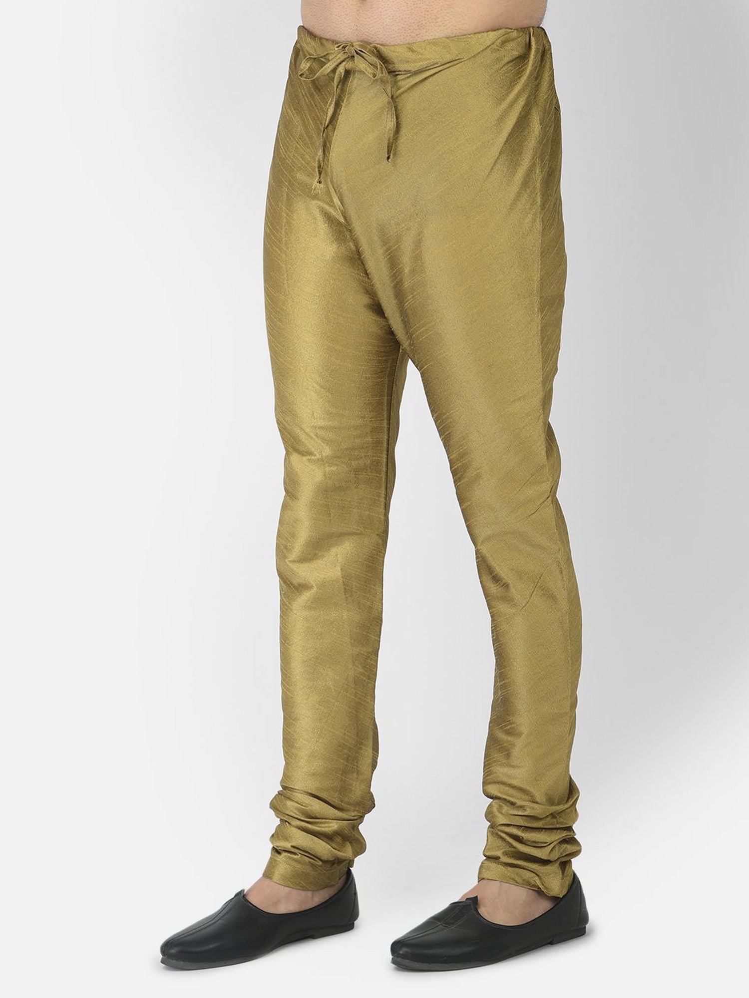 Deyann Black & Green Regular Fit Self Pattern Kurta Set With Jacket