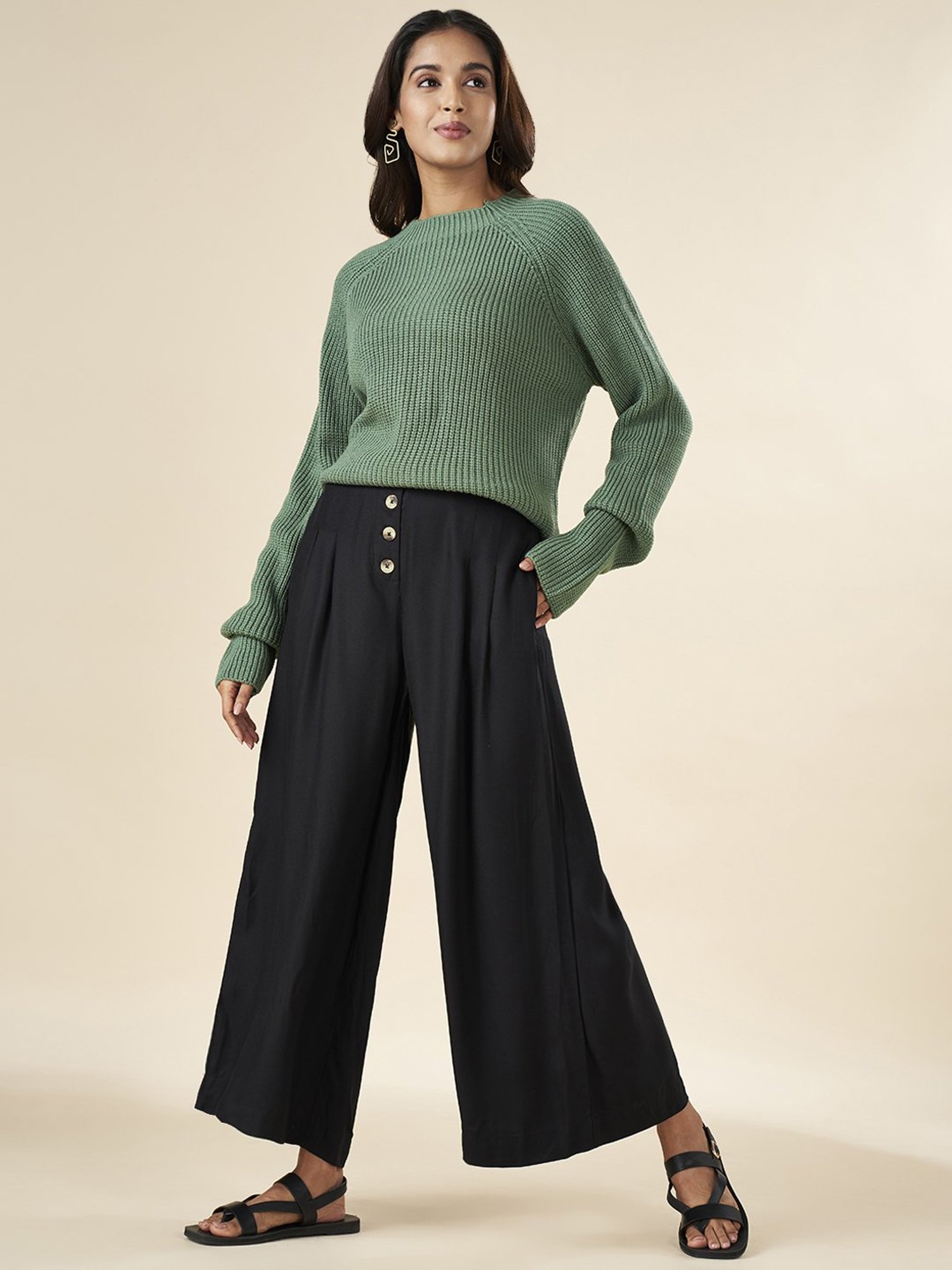 Akkriti by Pantaloons Green Regular Fit Sweater