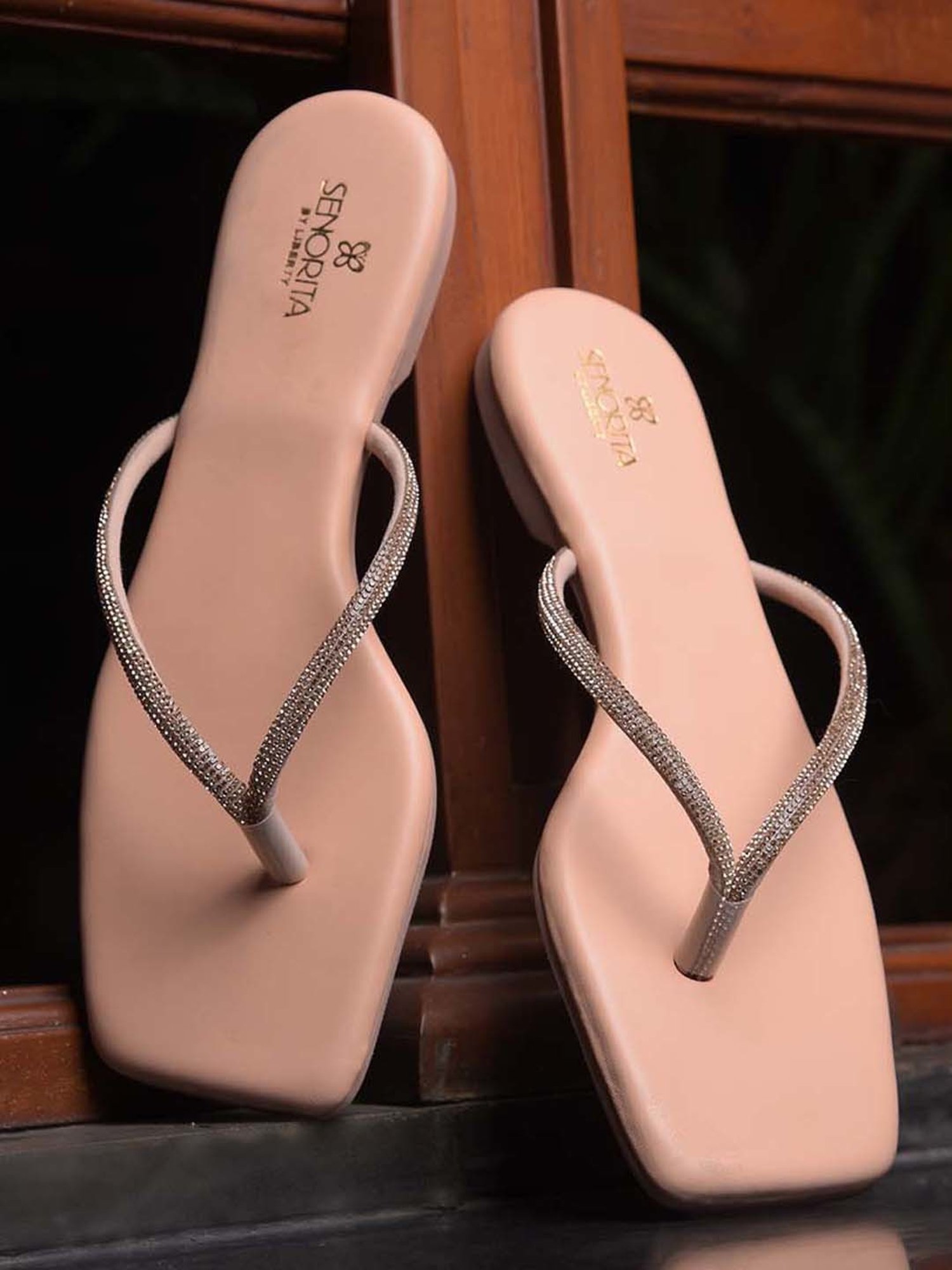 Senorita by Liberty Women's Peach Thong Sandals