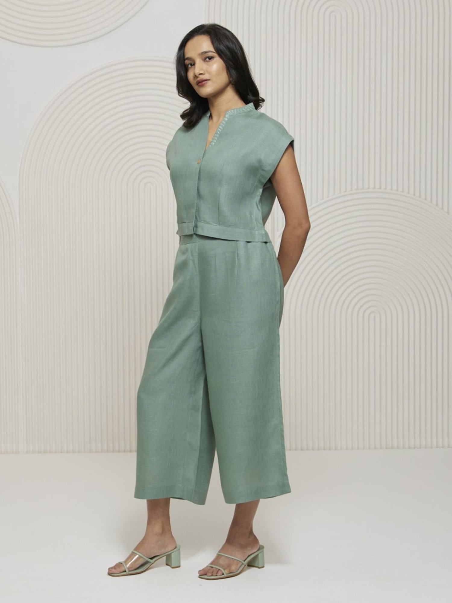 Artagai Nilgiri Green Linen Co-Ord Set with Culotte and Round Neck Band Collar Top