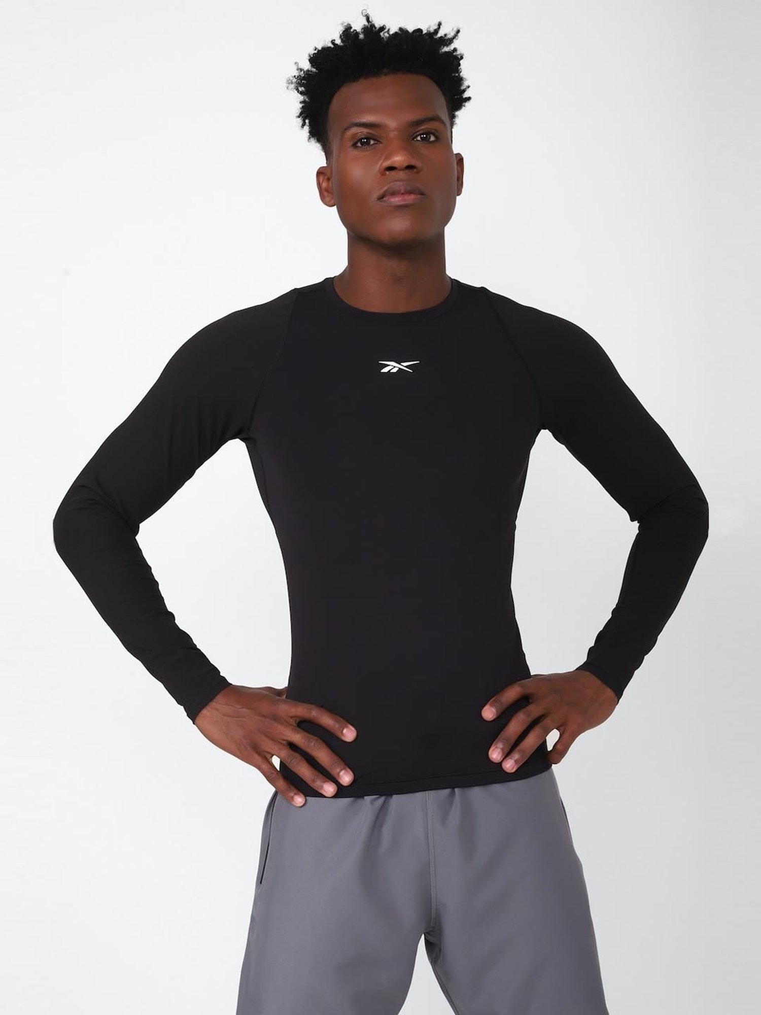 Reebok Black Regular Fit T-Shirt