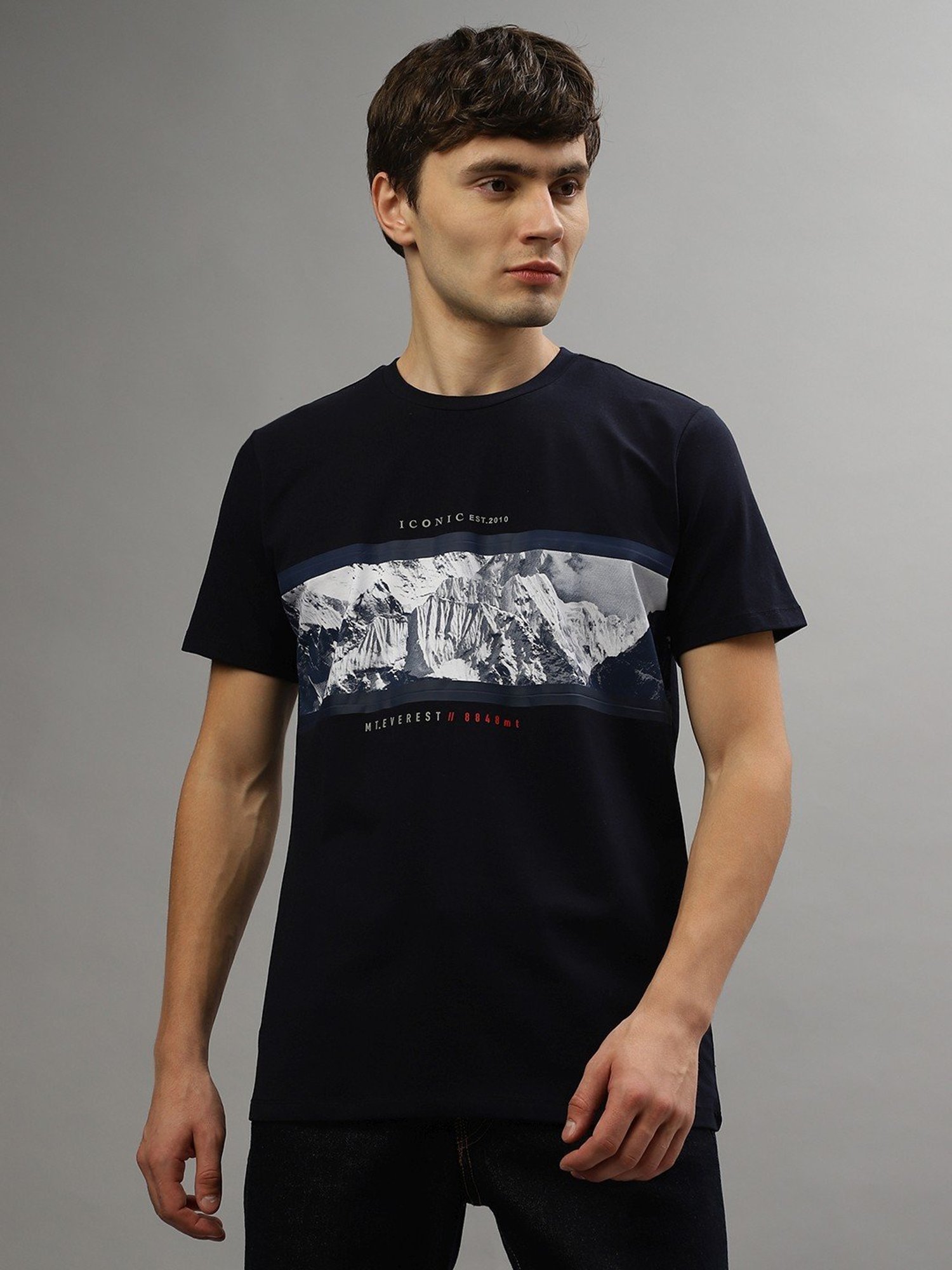 Iconic Men Graphic Print Regular Fit Cotton T-shirt