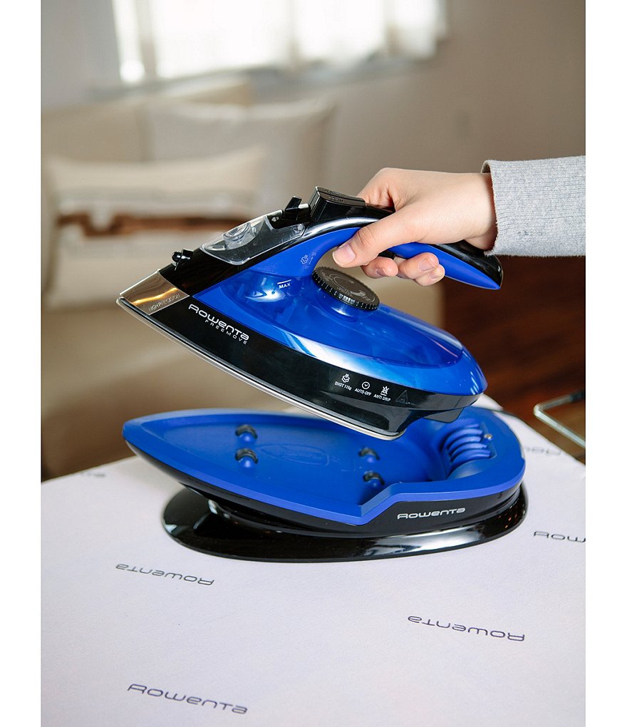 Shark Lightweight Professional Steam Lightweight Iron