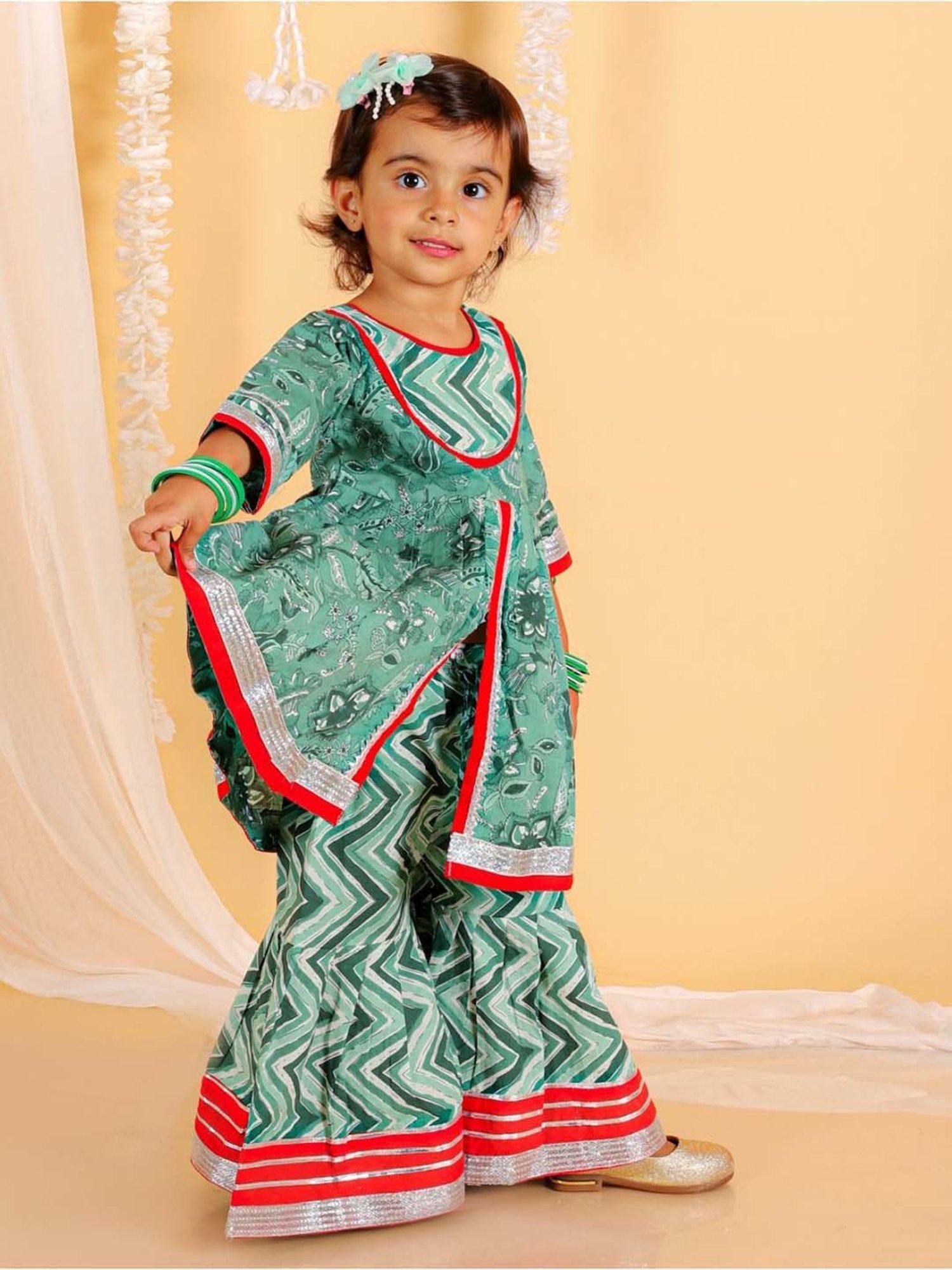 The Mom Store Kids Green & Red Cotton Printed Full Sleeves Kurta Set