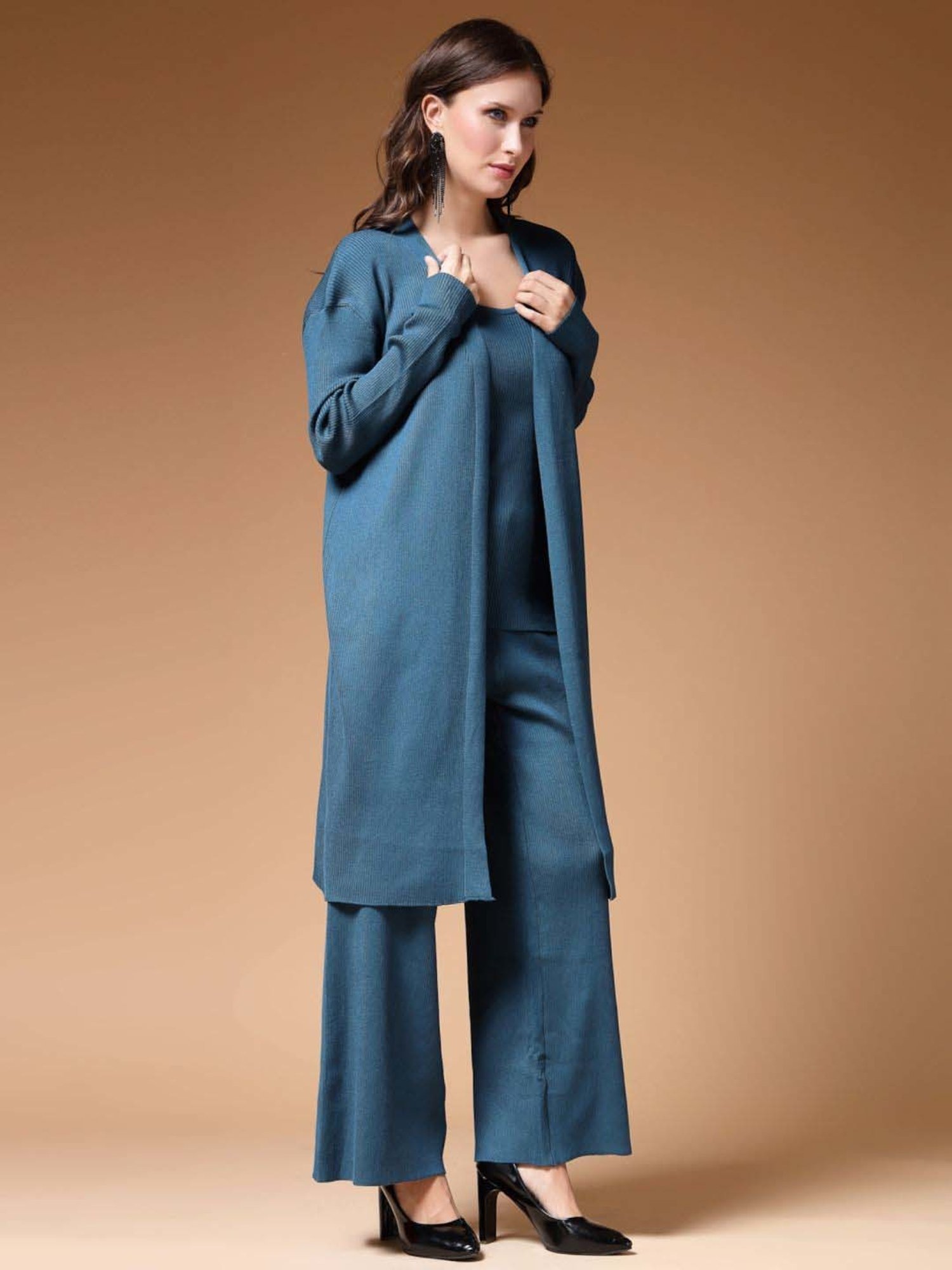 Mafadeny Teal Blue Plain Top Pants Set With Shrug