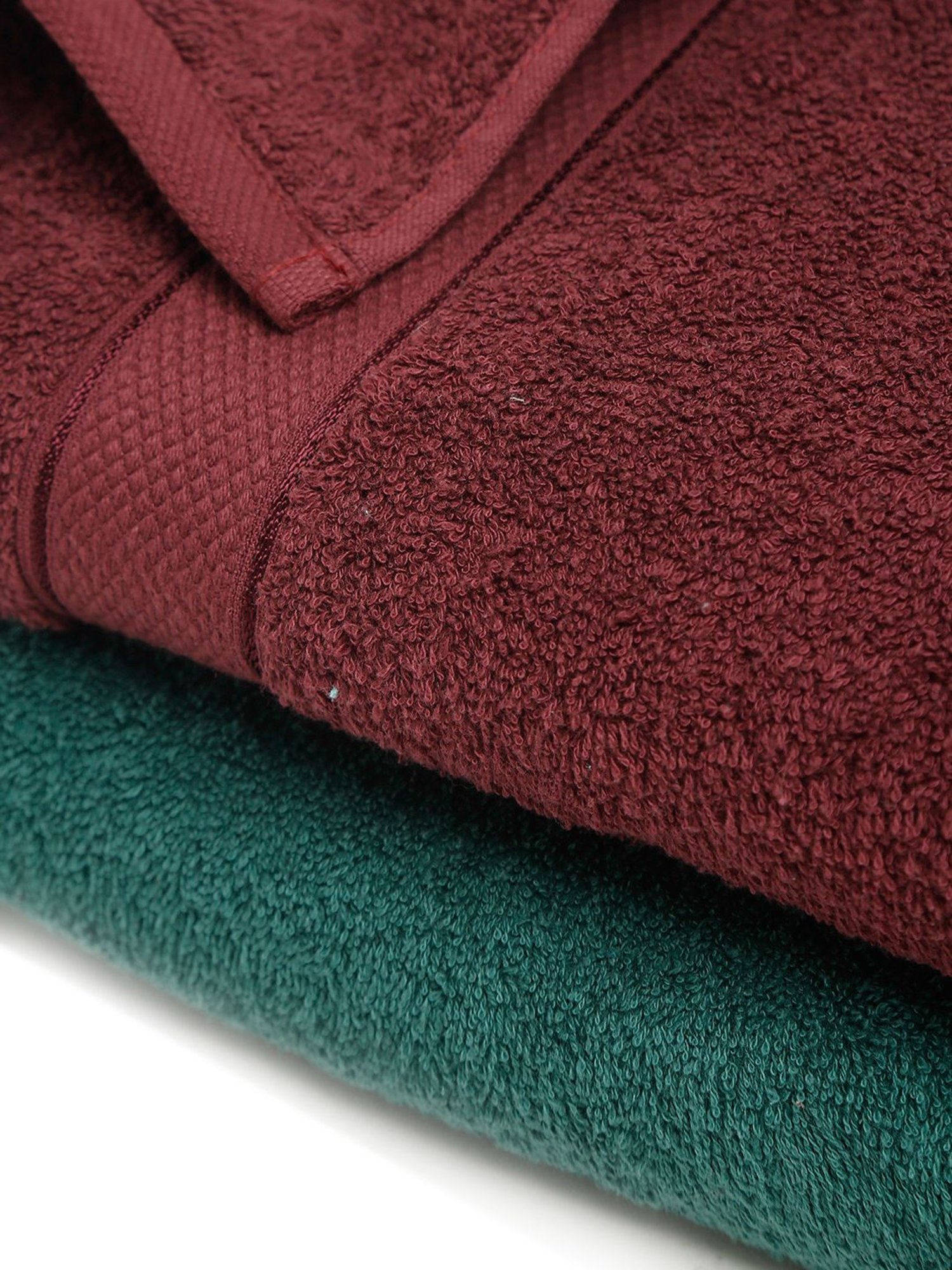 Creeva Dark Green & Wine 525 GSM Cotton Bath Towel Set of 2