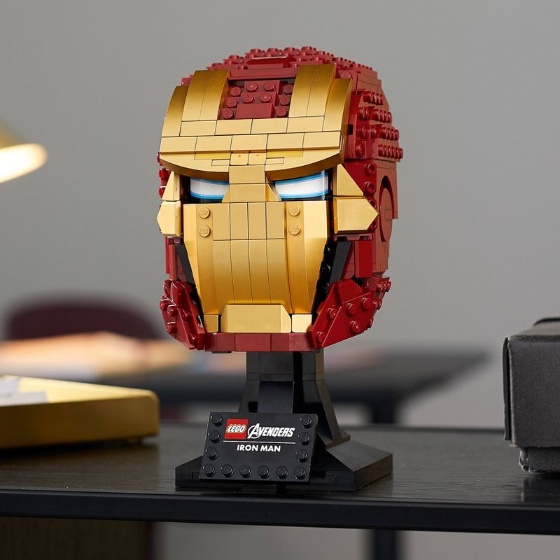 LEGO Marvel Avengers Iron Man Helmet Displayable Iron Man Mask for Marvel Fans 76165