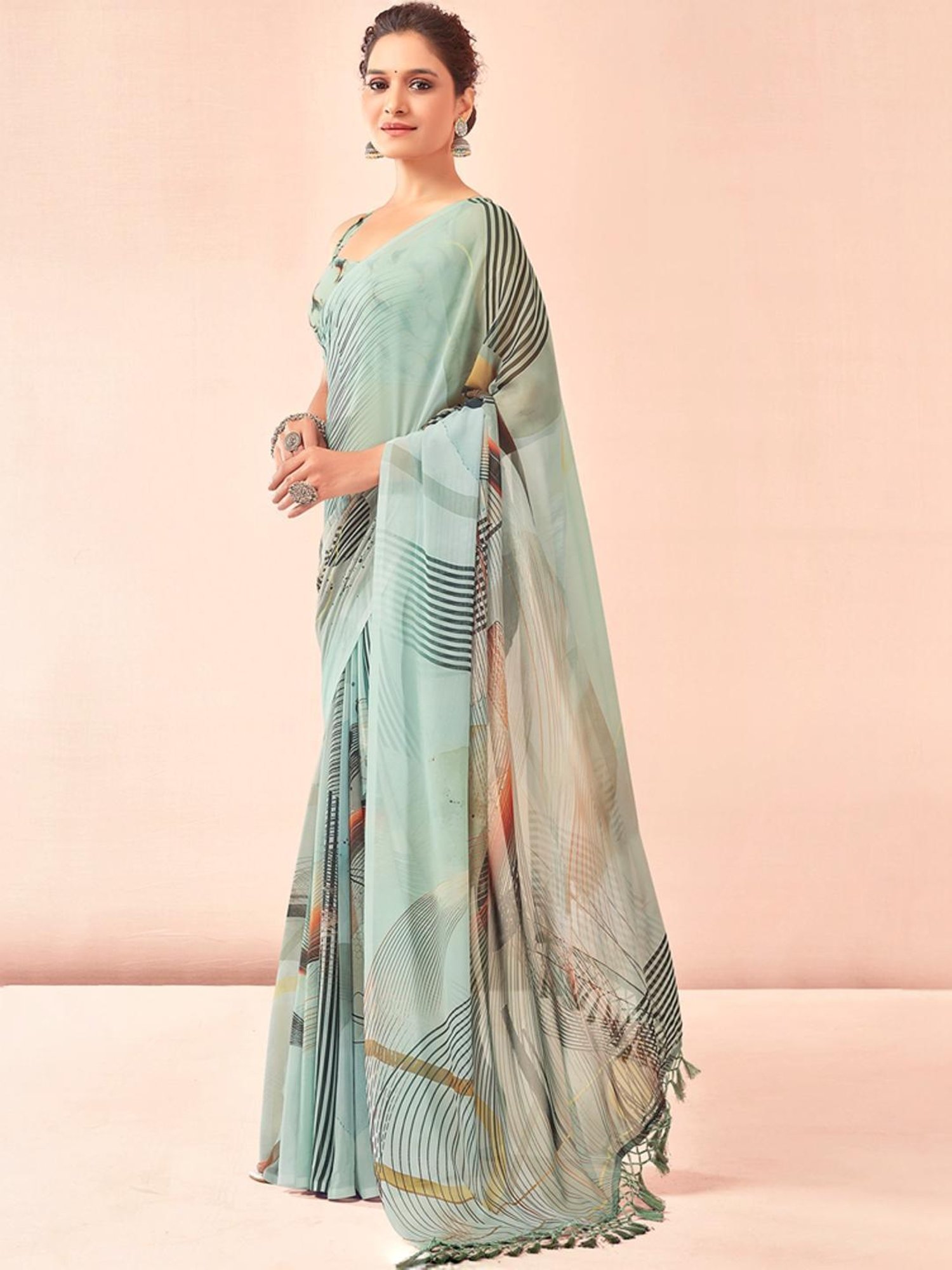Satrani Green Printed Saree With Unstitched Blouse