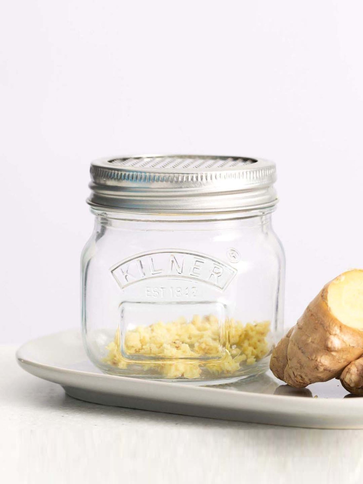 Kilner Transparent Glass Storage Jar With Fine Grater Lid (0.25 L)