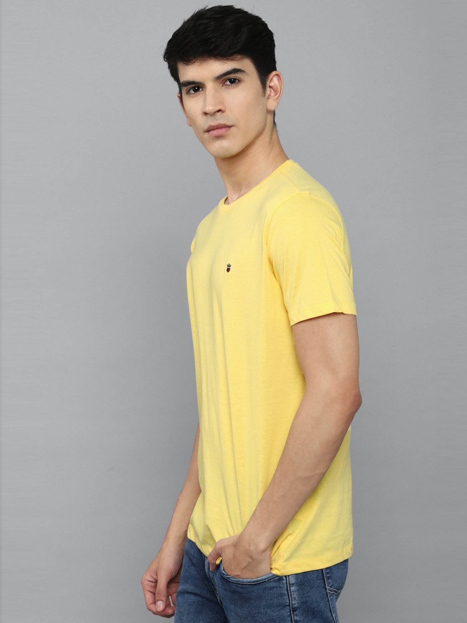 Louis Philippe Jeans Yellow Cotton Slim Fit T-Shirt