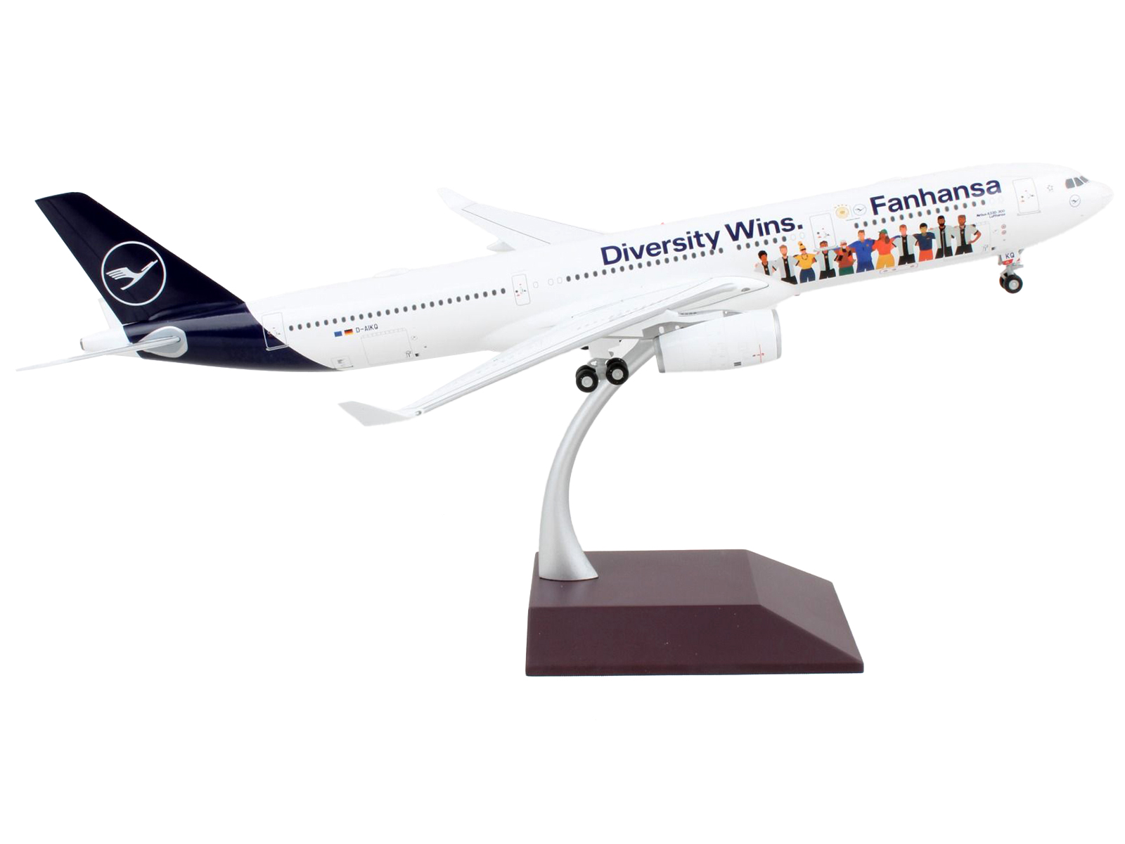 Airbus A321neo Commercial Aircraft "American Airlines" (N413AN) Gray with Striped Tail 1/400 Diecast Model Airplane by GeminiJets