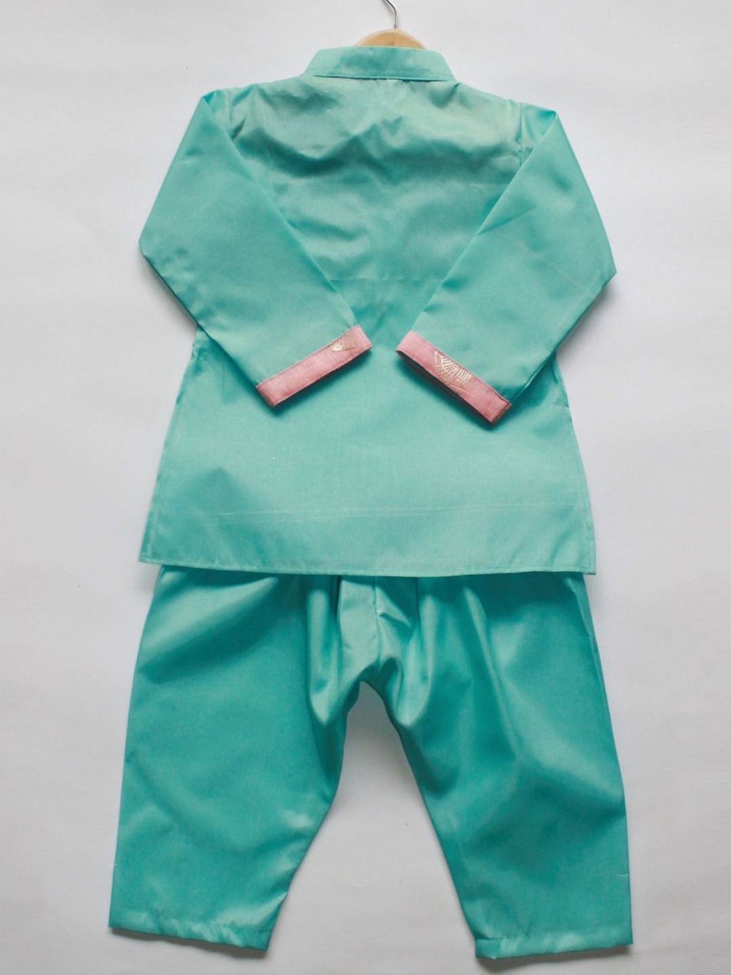 Many Frocks Kids Blue Printed Kurta Set