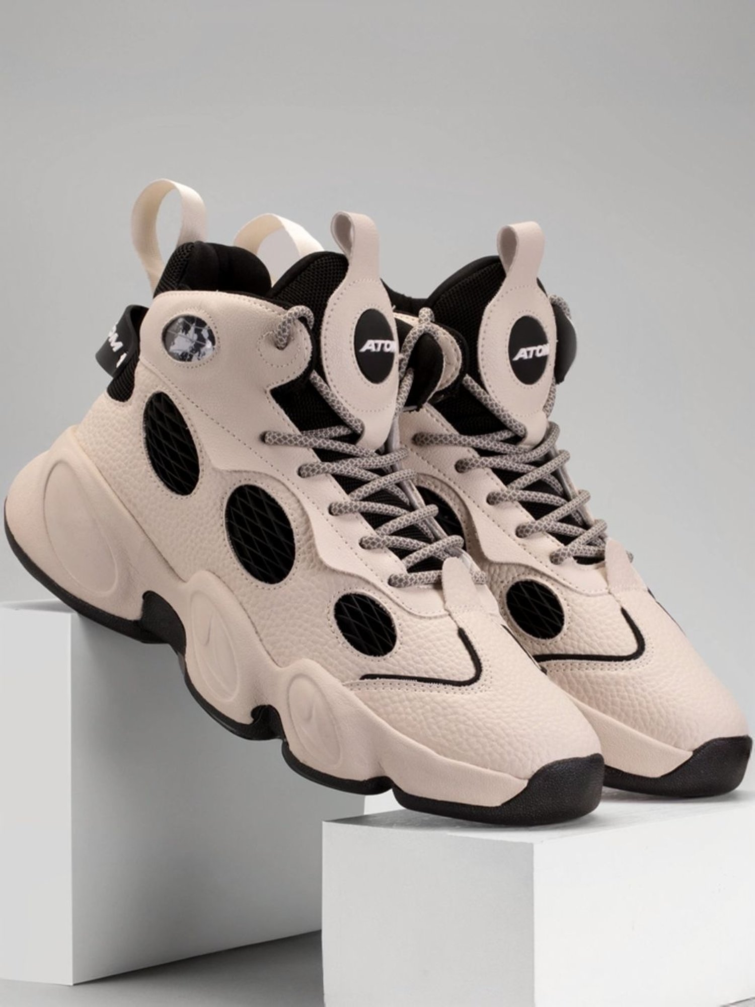 Atom Men's Supernova Beige Running Shoes