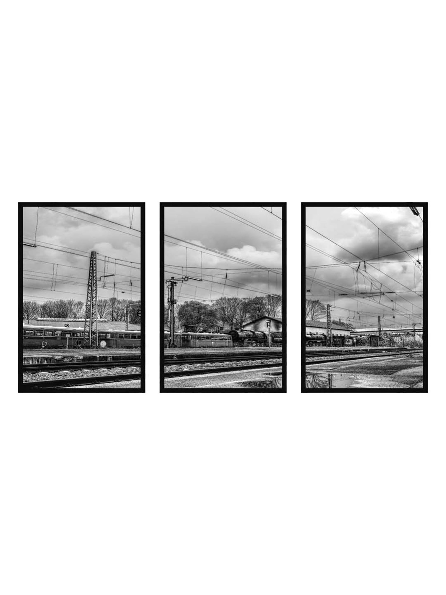 999store Black & Grey Printed Train Painting Set Of 3